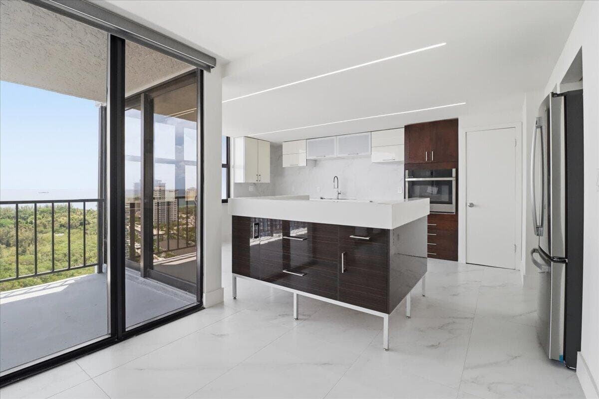 936 Intracoastal Drive 21c, Fort Lauderdale, FL 33304 — photo 8 of 31