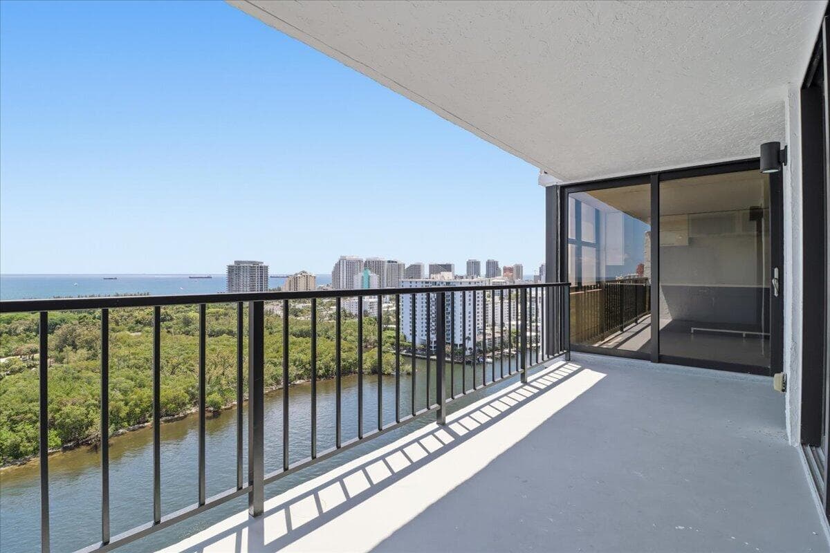 936 Intracoastal Drive 21c, Fort Lauderdale, FL 33304 — photo 22 of 31