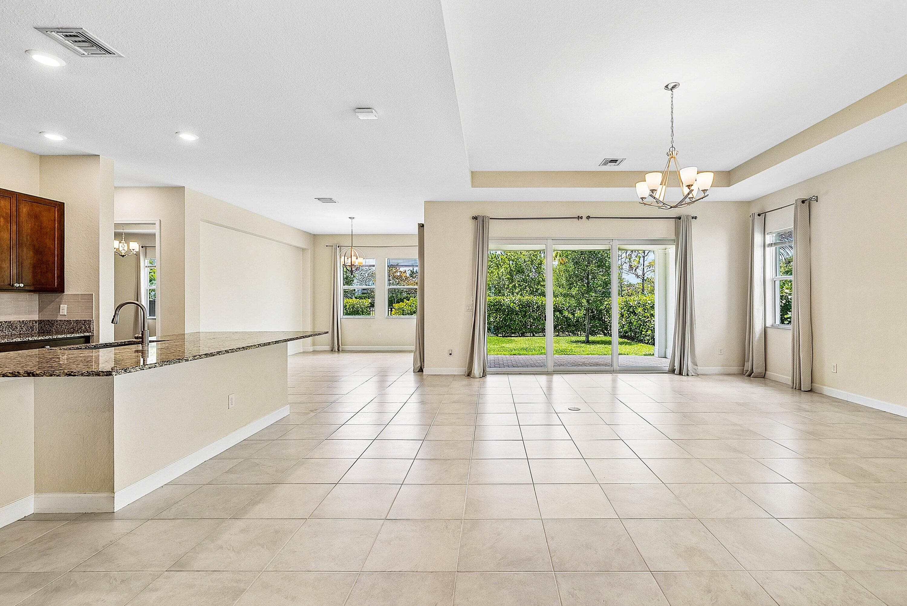 1031 Ember Ridge Run, Loxahatchee, FL 33470 — photo 18 of 52