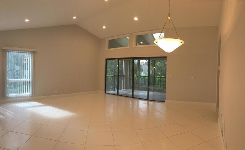 7870 Granada Place 602, Boca Raton, FL 33433 — photo 4 of 18