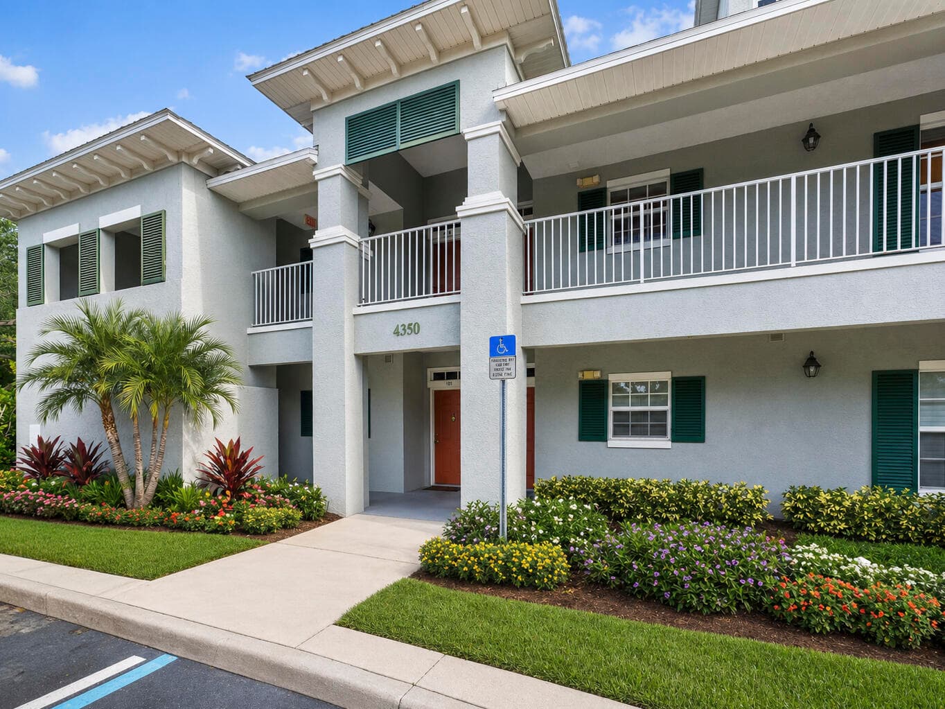 4350 Doubles Alley Drive 201, Vero Beach, FL 32967 — photo 1 of 36