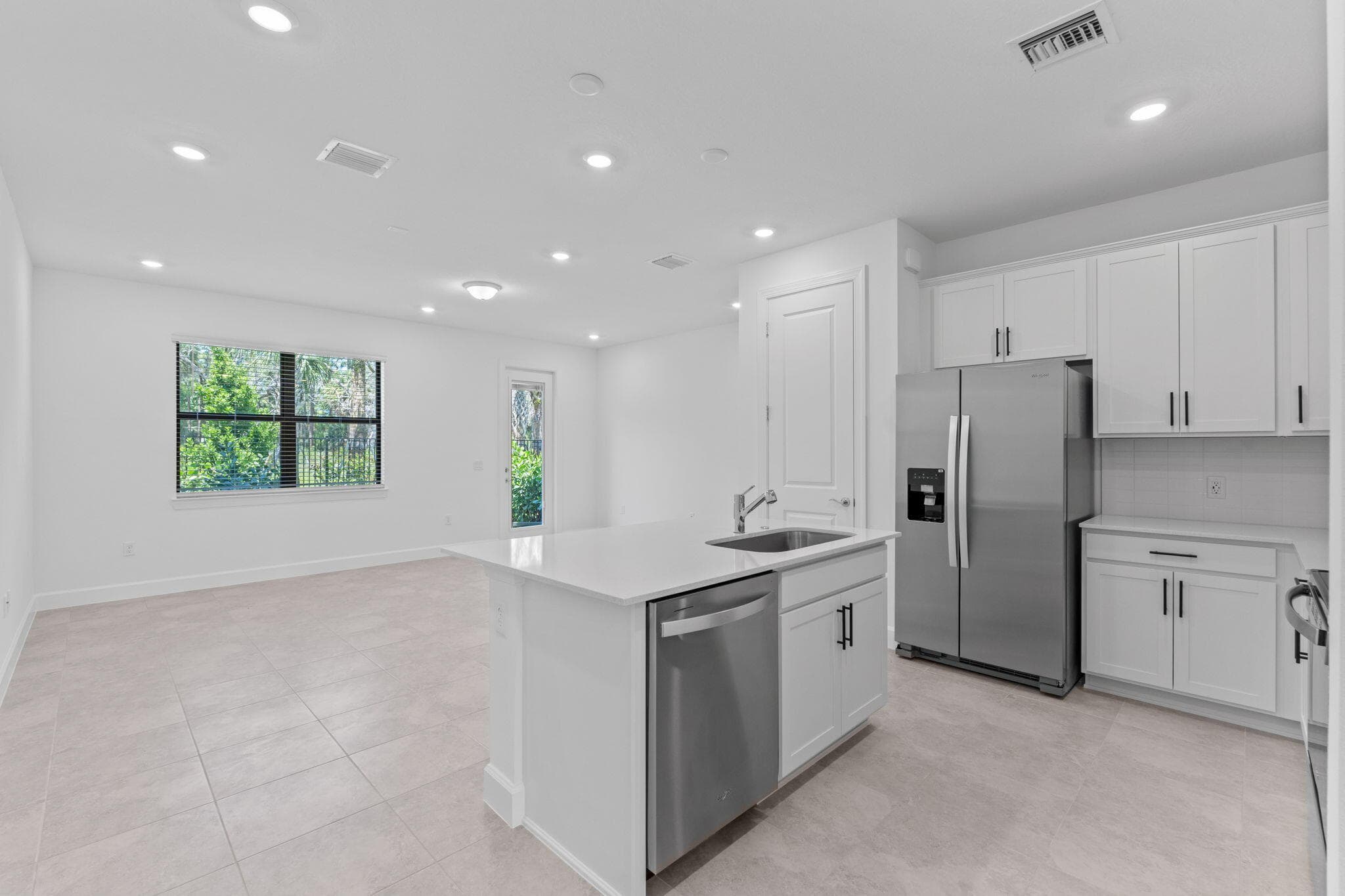 4291 Efendi Drive, Lantana, FL 33462 — photo 4 of 20