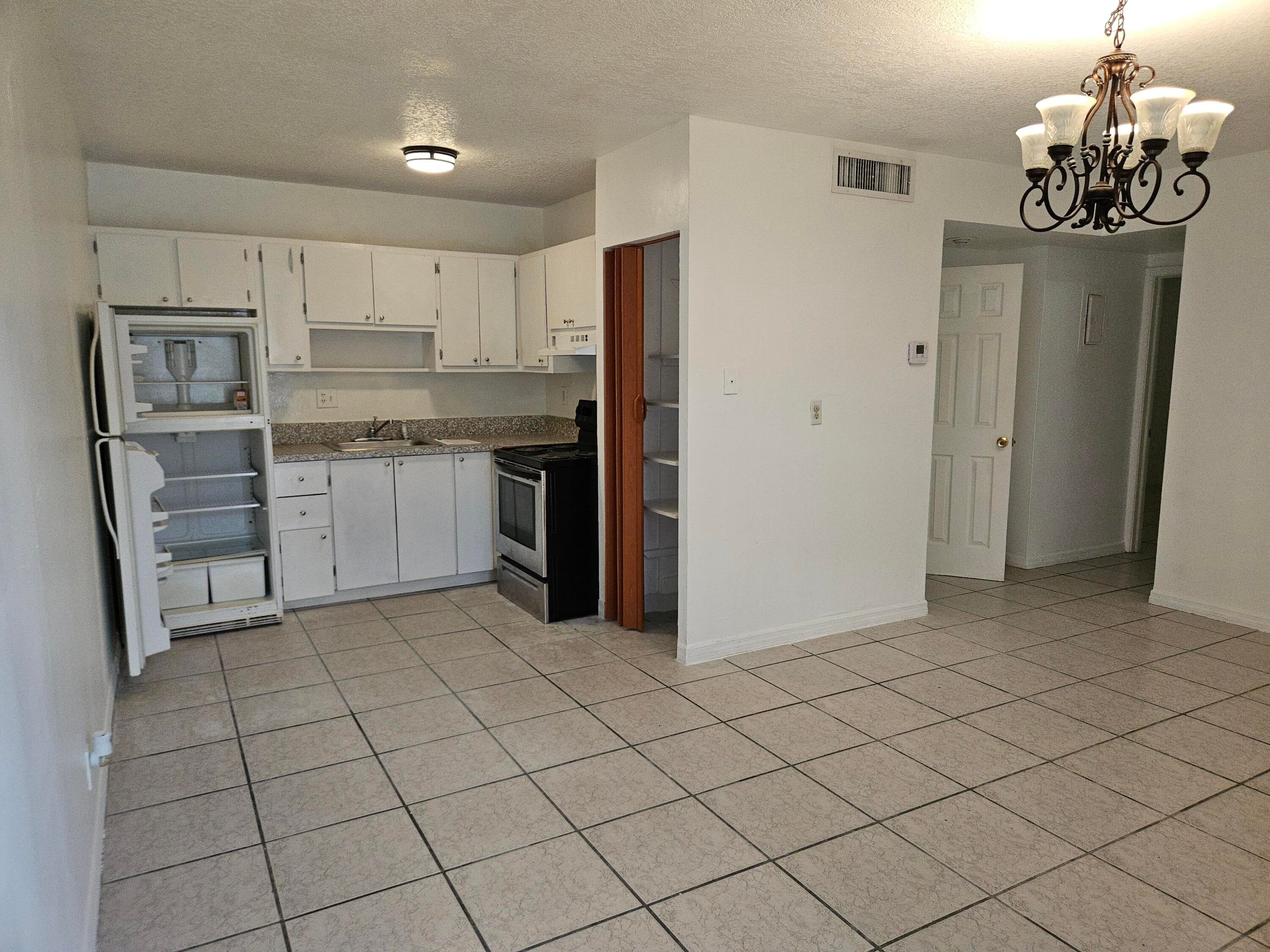 5050 SW 40th Avenue 4, Dania Beach, FL 33314 — photo 8 of 12