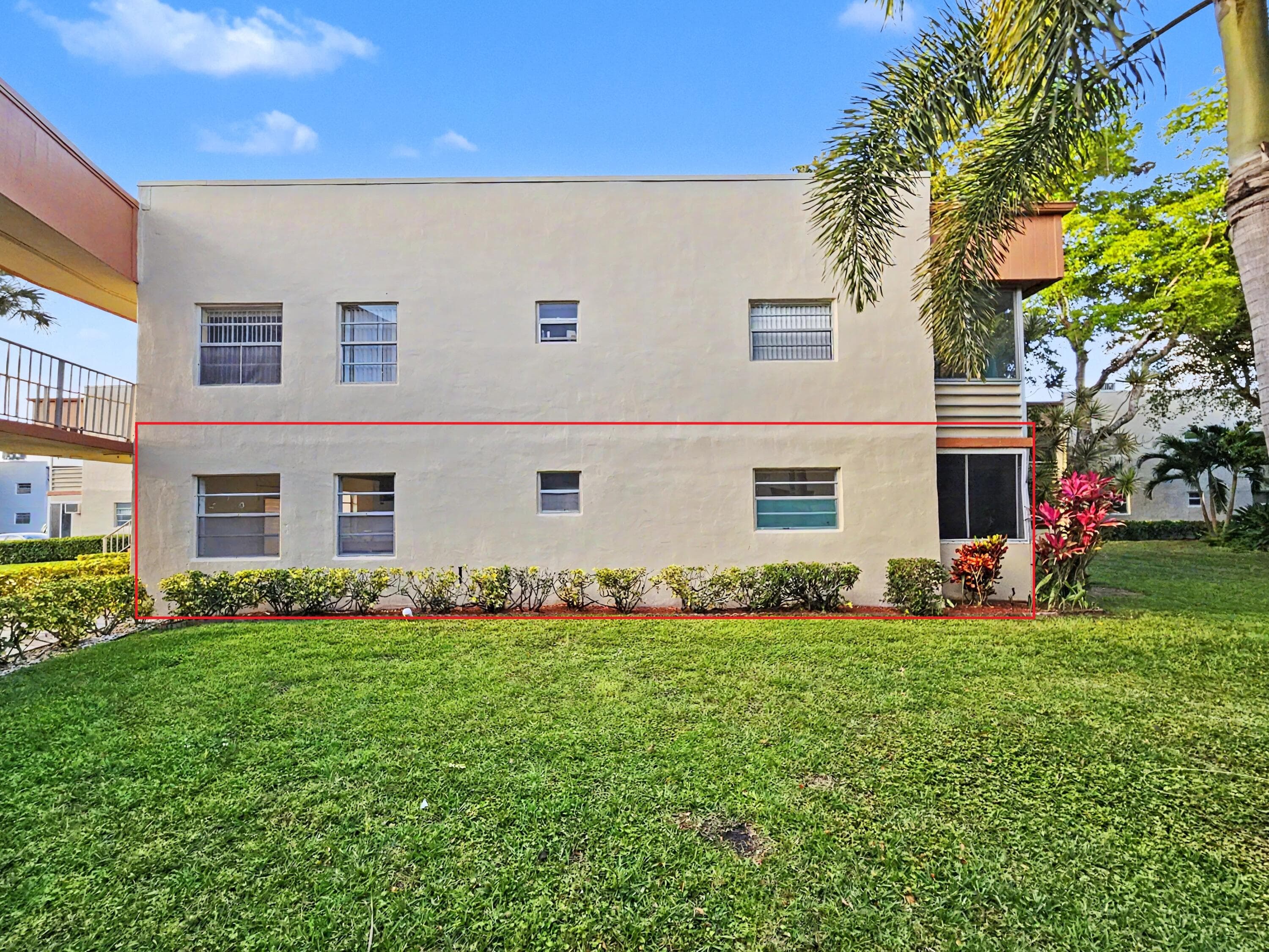 202 Piedmont E, Delray Beach, FL 33484 — photo 30 of 32