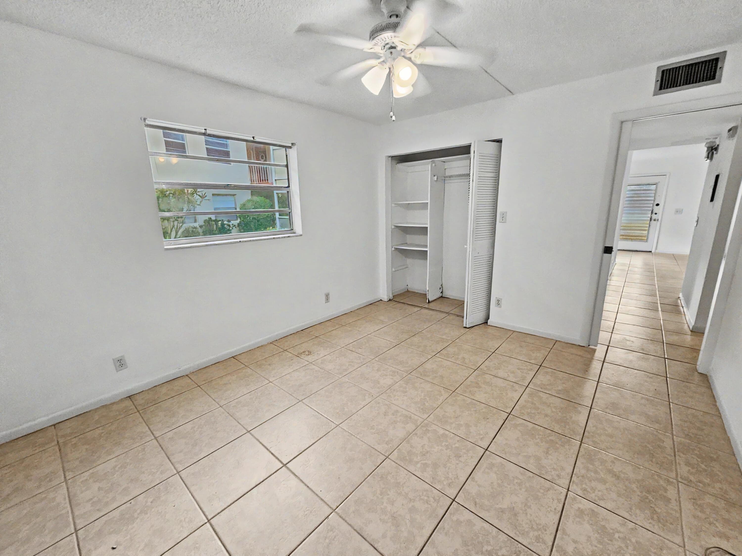 202 Piedmont E, Delray Beach, FL 33484 — photo 18 of 32