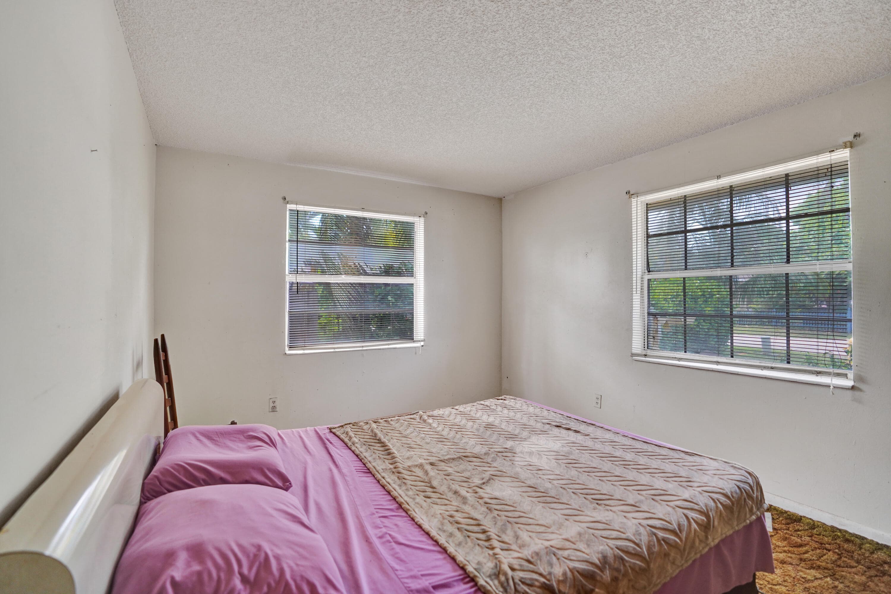2886 Floral Road, Lake Worth, FL 33462 — photo 25 of 51