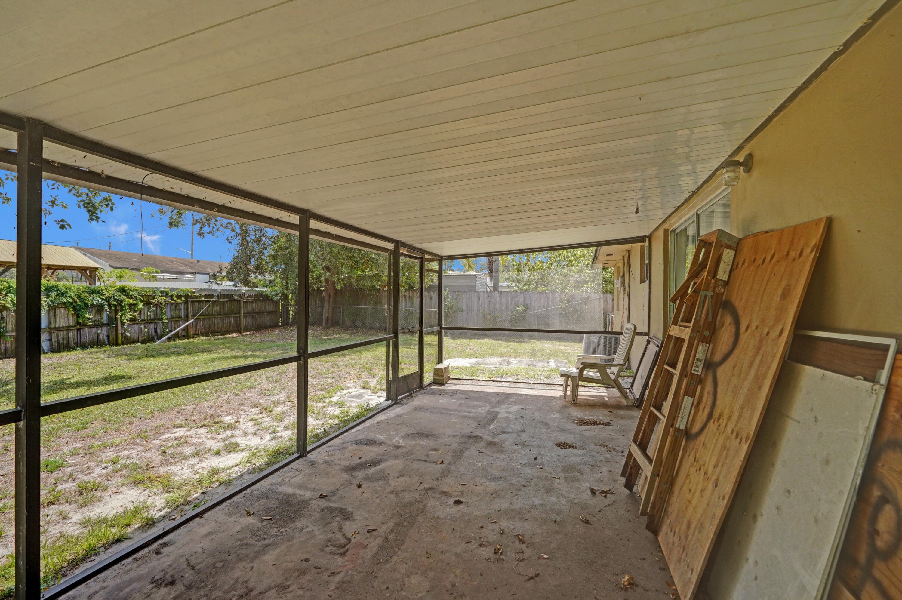 2886 Floral Road, Lake Worth, FL 33462 — photo 36 of 51