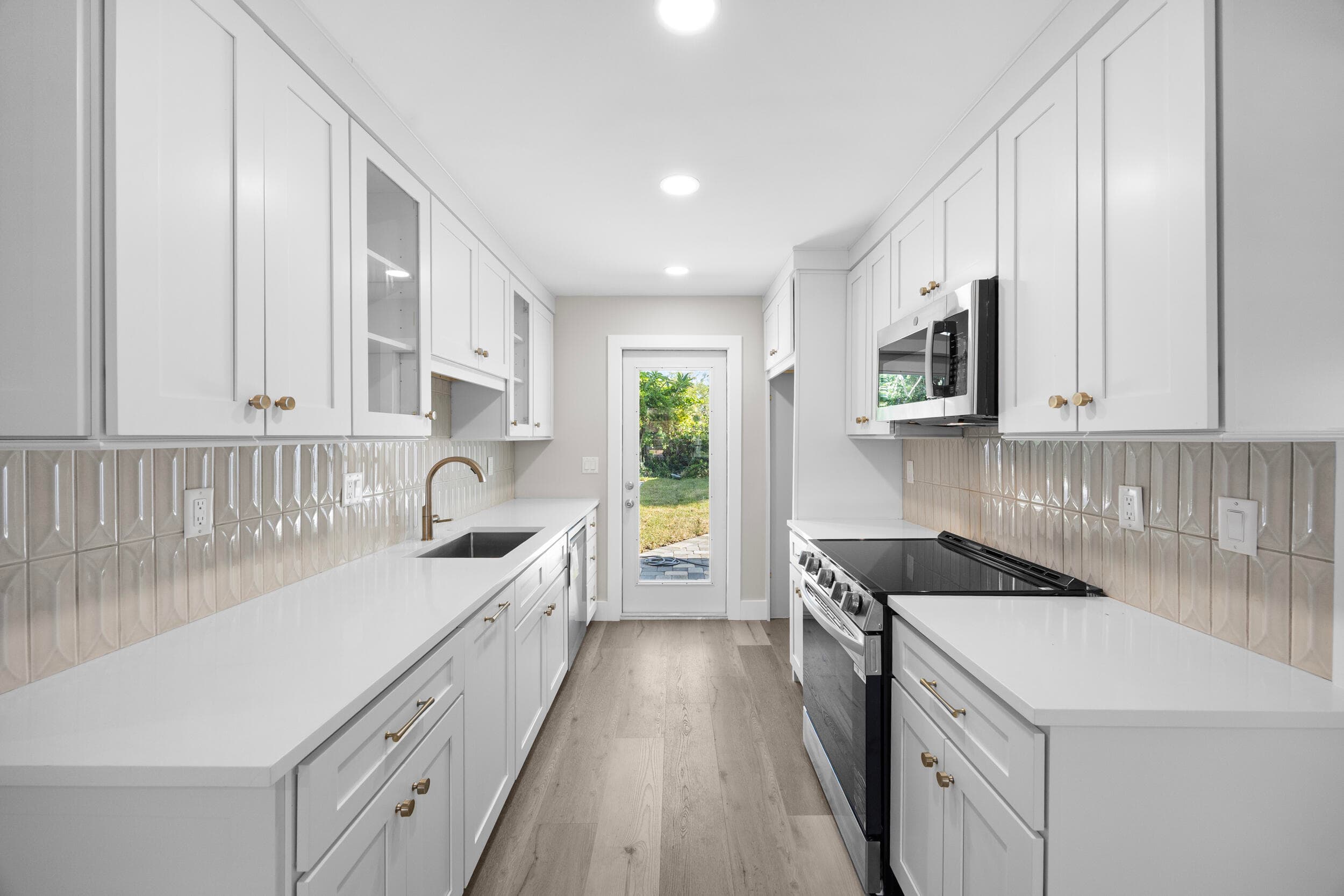 143 E 23rd Street, Riviera Beach, FL 33404 — photo 12 of 30