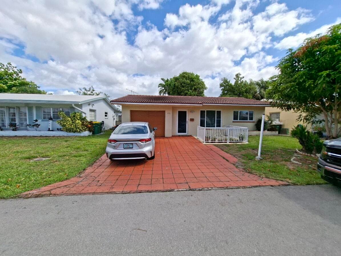 4513 NW 49th Street, Tamarac, FL 33319 — photo 1 of 26