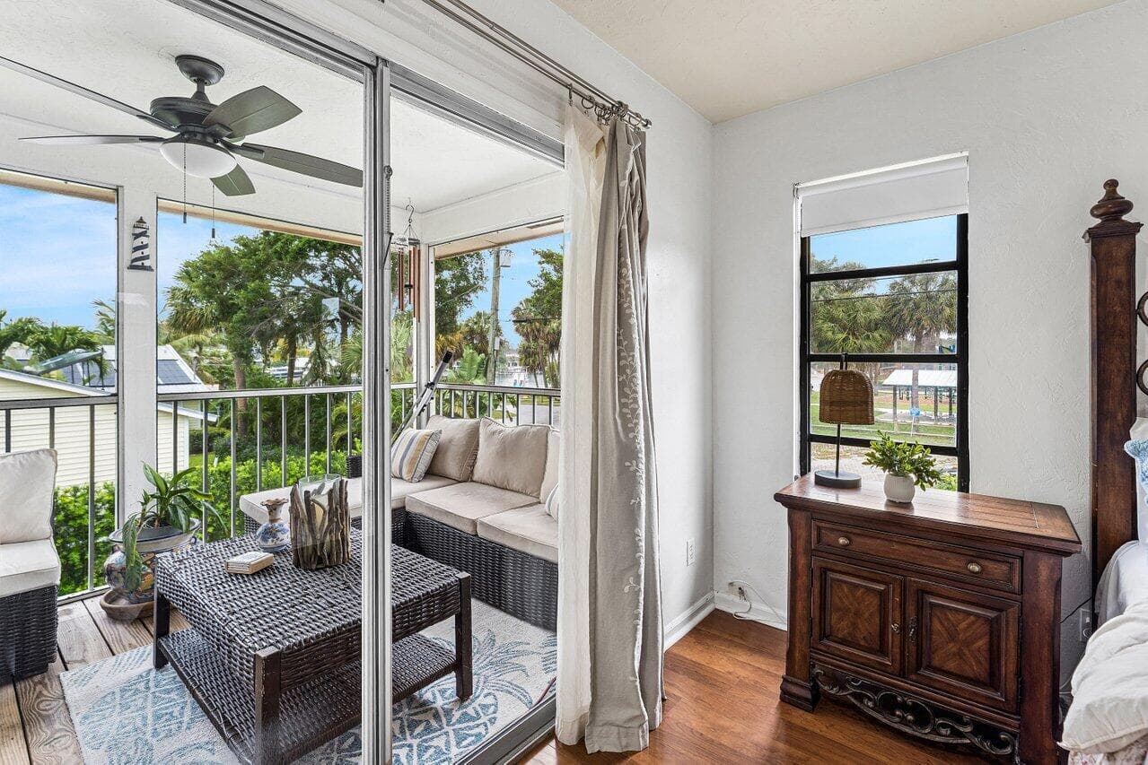 2101 N Palm Circle, North Palm Beach, FL 33408 — photo 22 of 74
