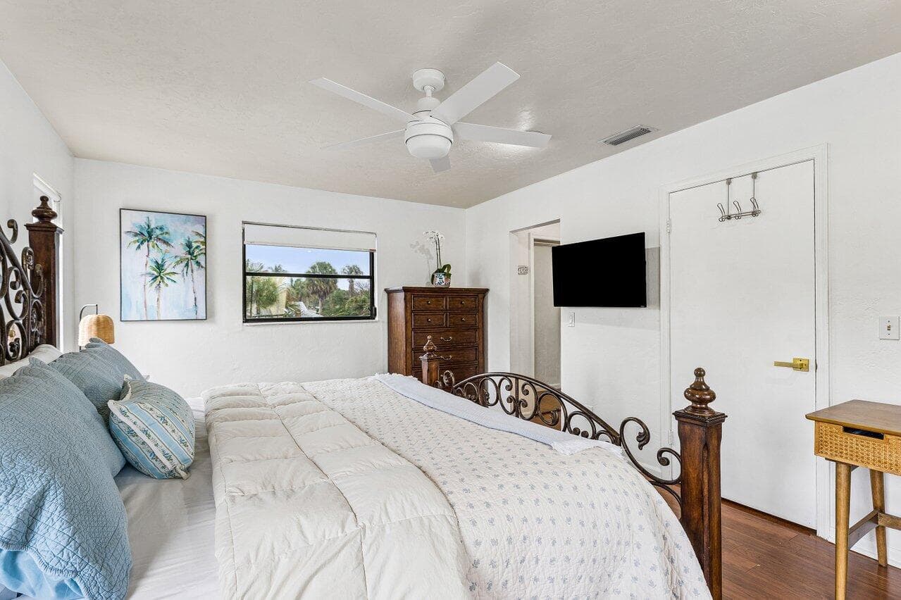 2101 N Palm Circle, North Palm Beach, FL 33408 — photo 20 of 74