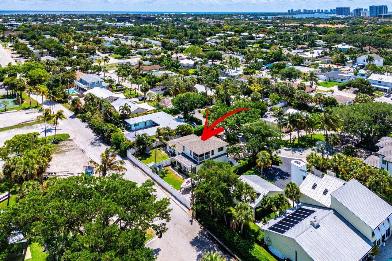 2101 N Palm Circle, North Palm Beach, FL 33408 — photo 66 of 74