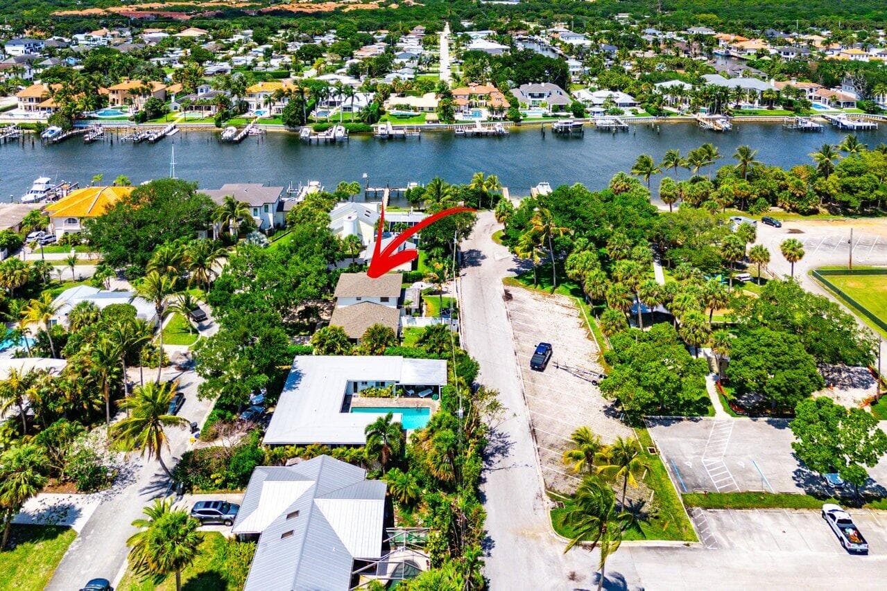 2101 N Palm Circle, North Palm Beach, FL 33408 — photo 71 of 74