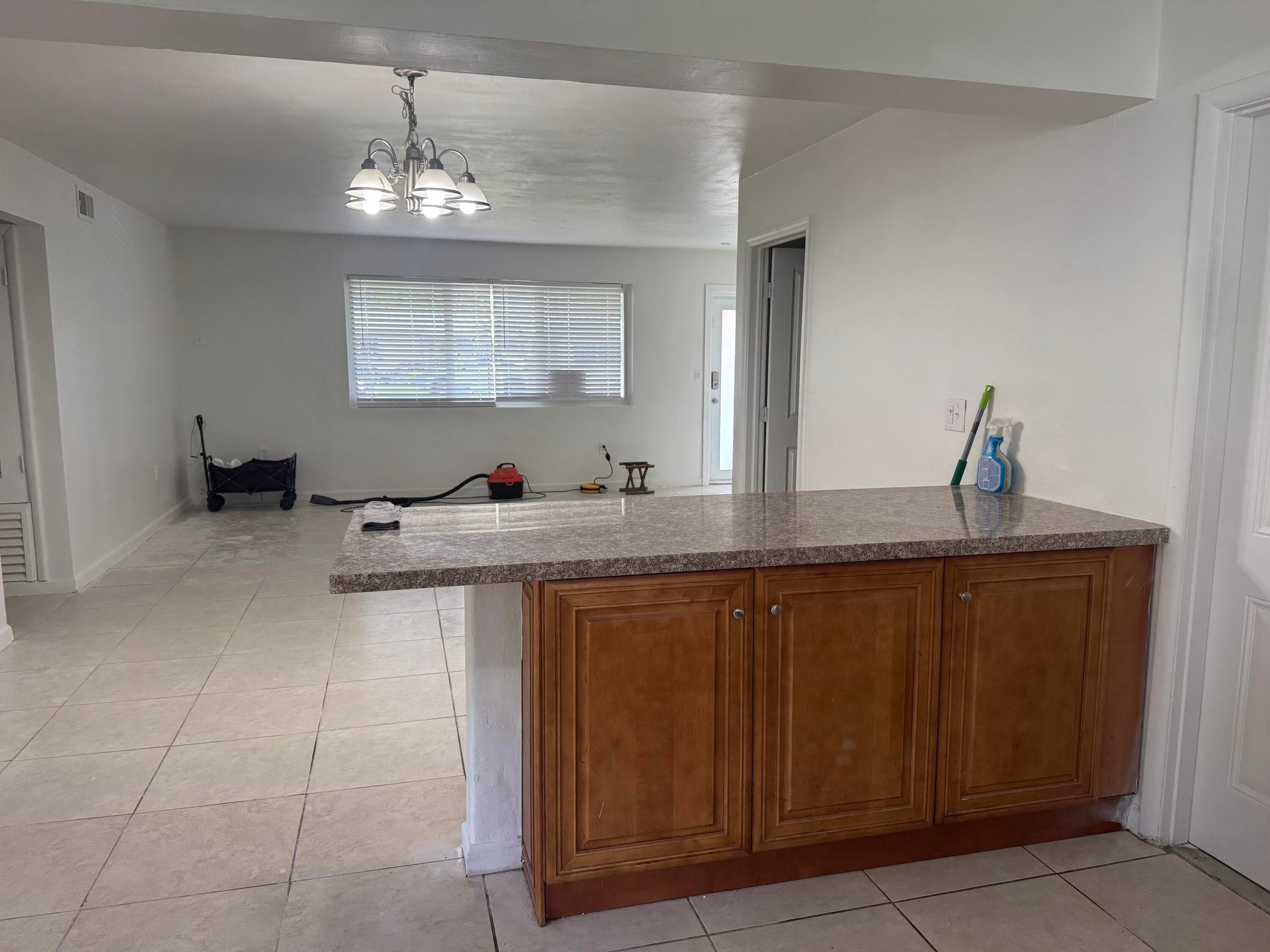 7821 NW 14th Street, Pembroke Pines, FL 33024 — photo 7 of 18
