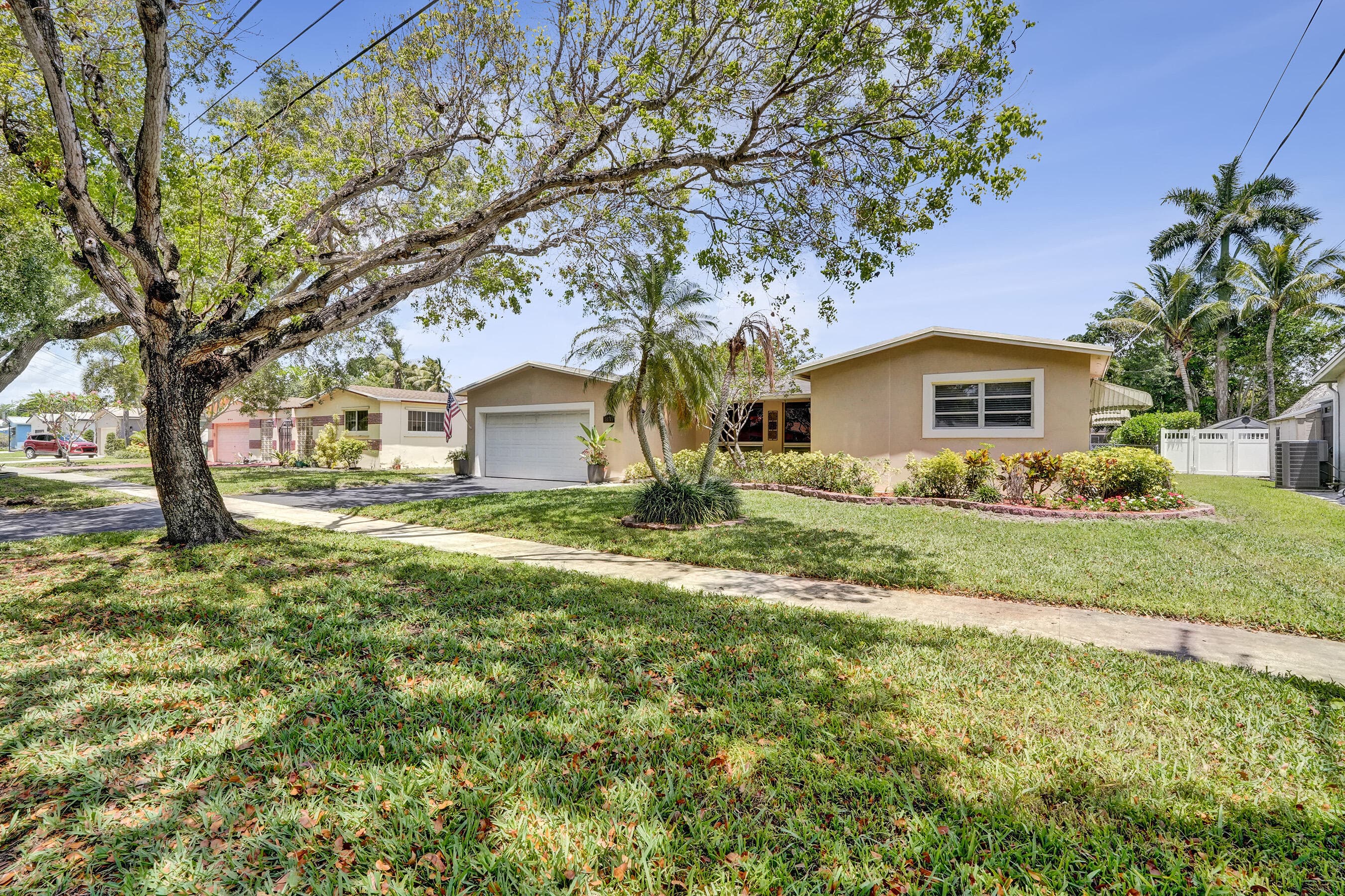 5072 SW 88th Terrace, Cooper City, FL 33328 — photo 2 of 94