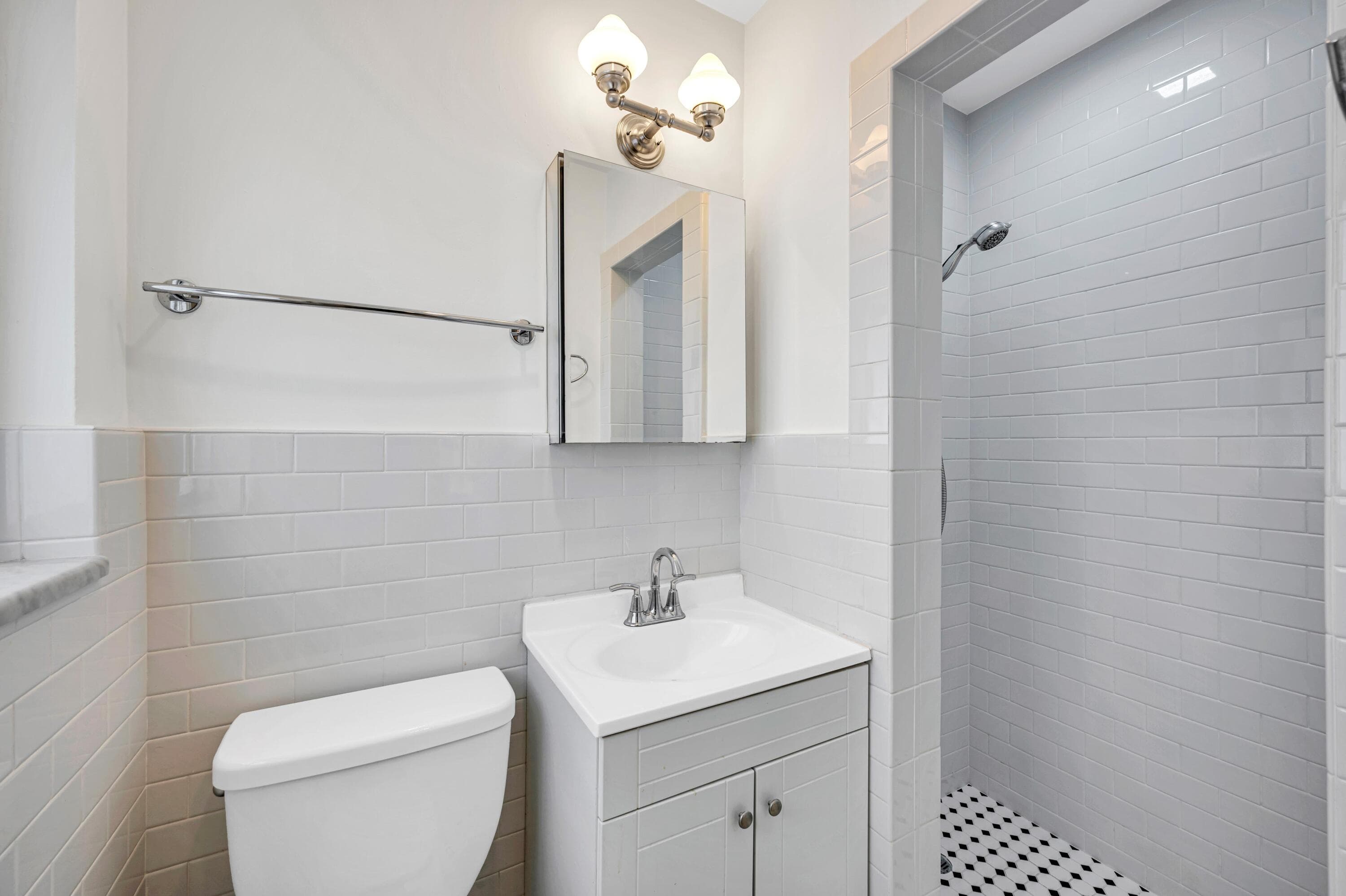 606 N Victoria Park Road N, Fort Lauderdale, FL 33304 — photo 13 of 21
