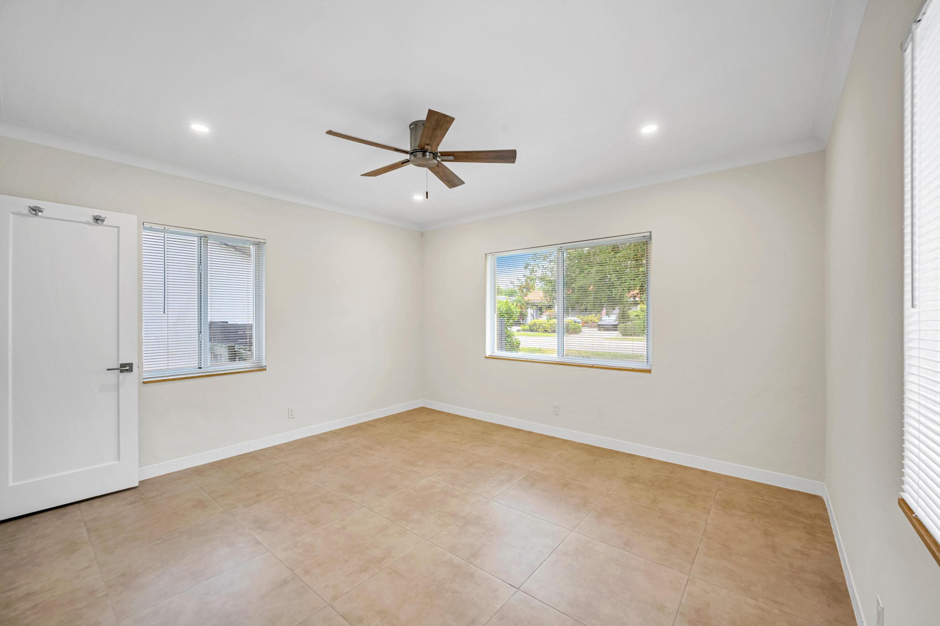 606 N Victoria Park Road N, Fort Lauderdale, FL 33304 — photo 17 of 21