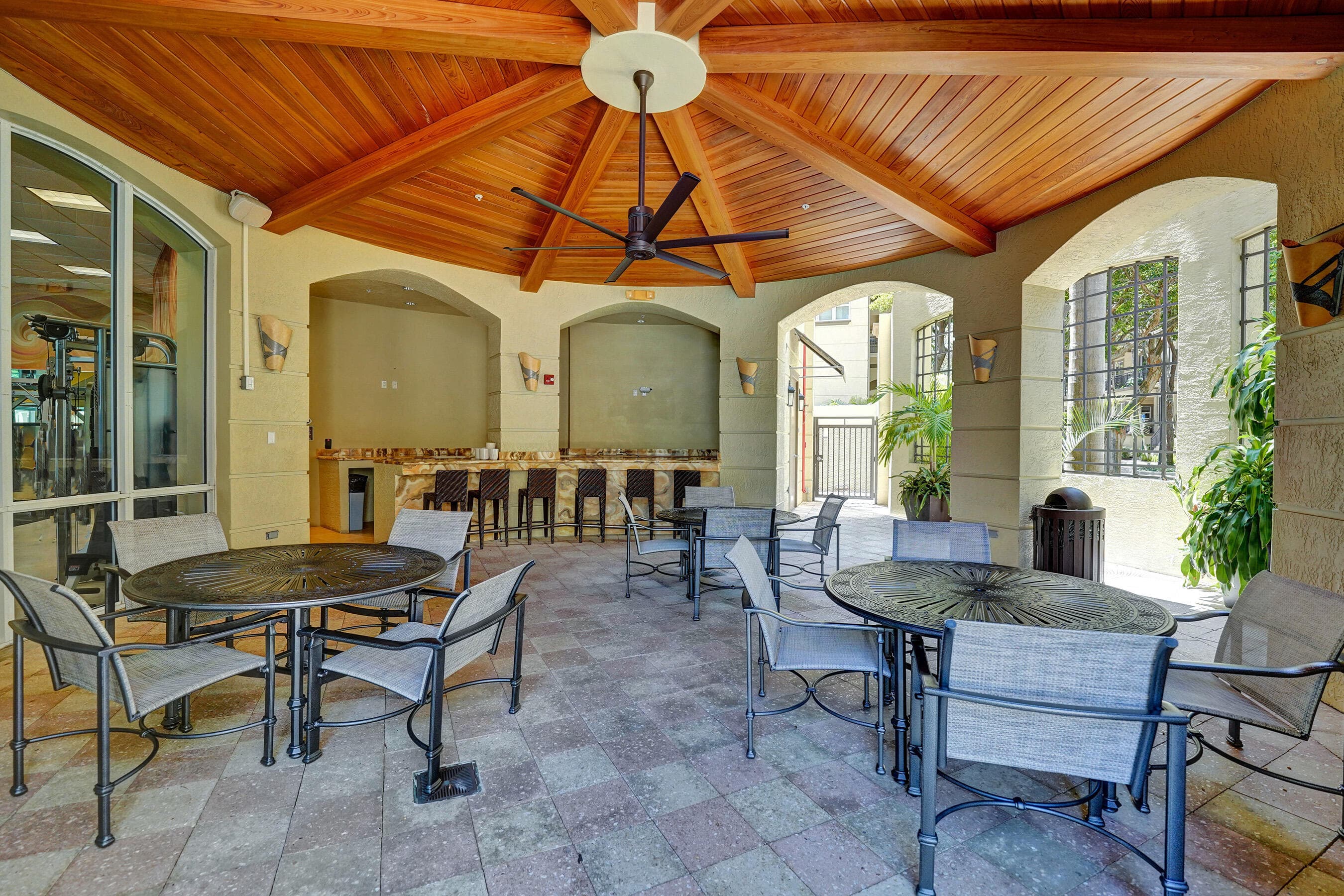 2625 NE 14th Avenue 114, Wilton Manors, FL 33334 — photo 48 of 61