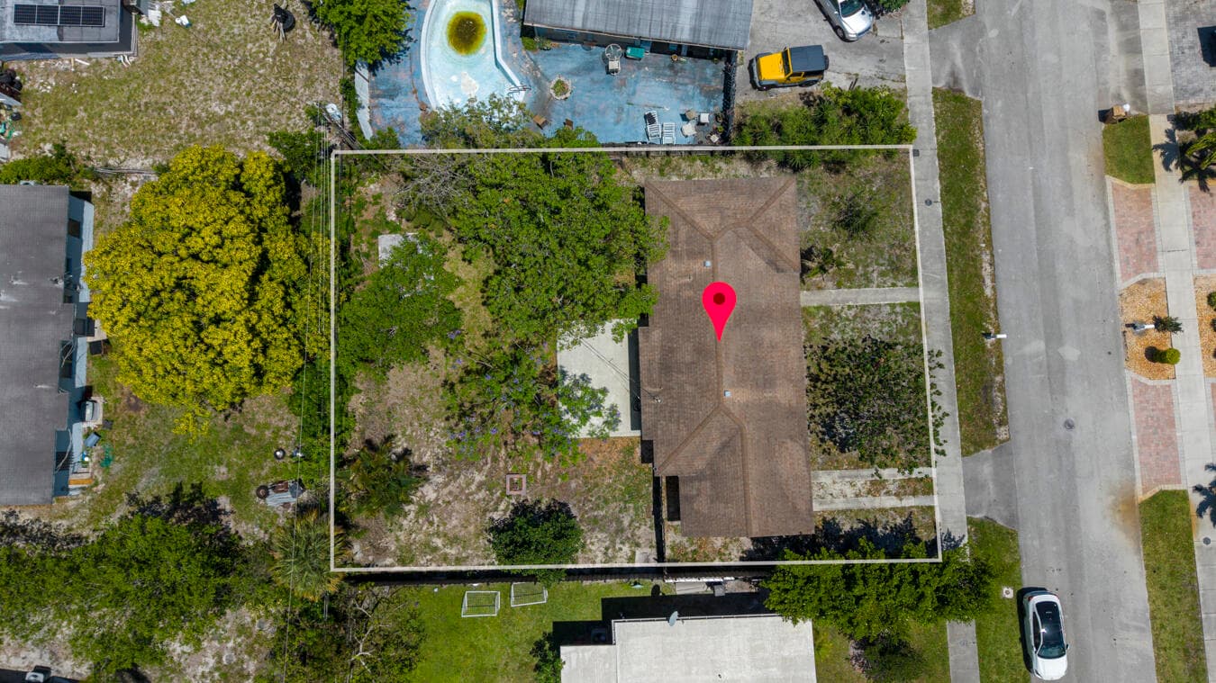 261 NE 42nd Street, Deerfield Beach, FL 33064 — photo 2 of 29