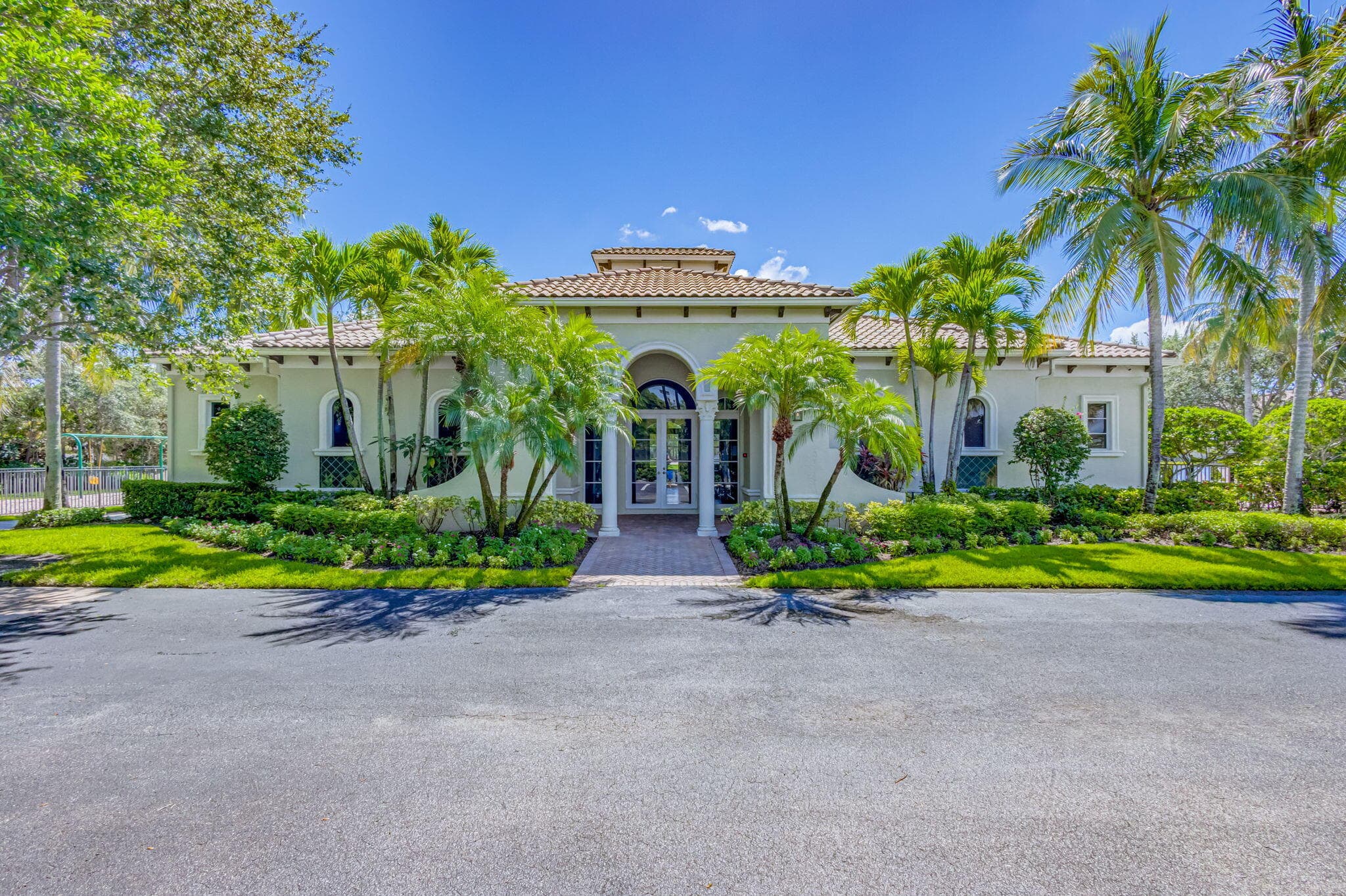 4131 Venetia Way, Palm Beach Gardens, FL 33418 — photo 96 of 114