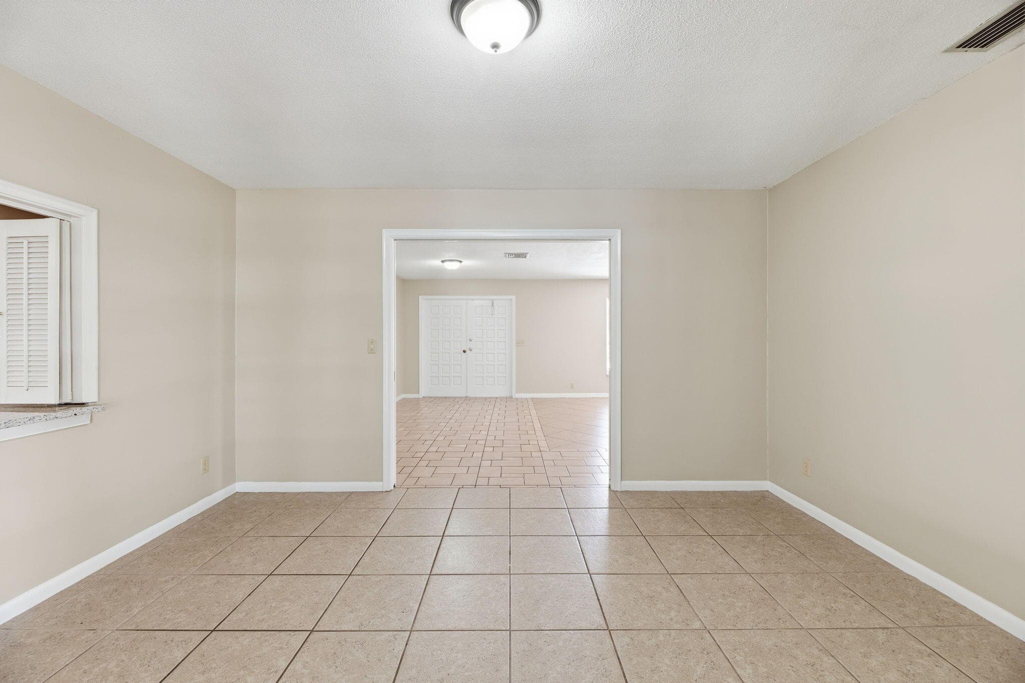 232 Gleneagles Drive, Lake Worth, FL 33462 — photo 11 of 39