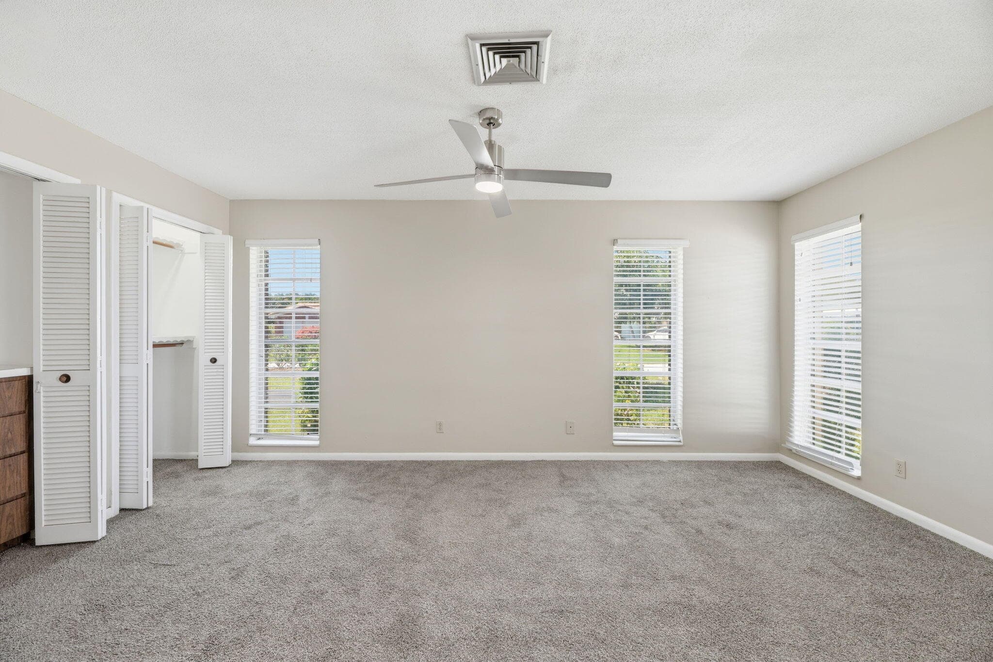 232 Gleneagles Drive, Lake Worth, FL 33462 — photo 20 of 39
