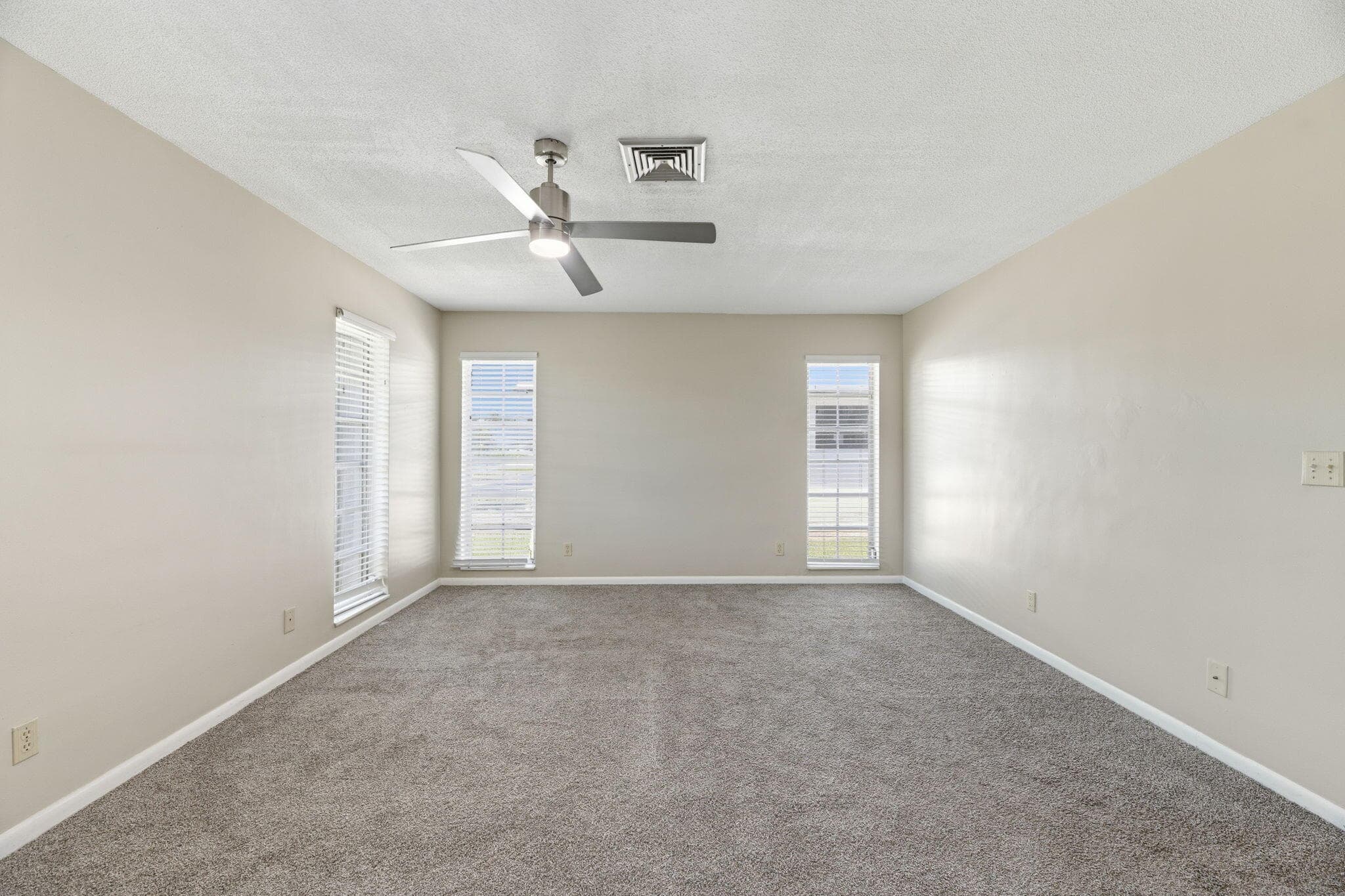 232 Gleneagles Drive, Lake Worth, FL 33462 — photo 22 of 39