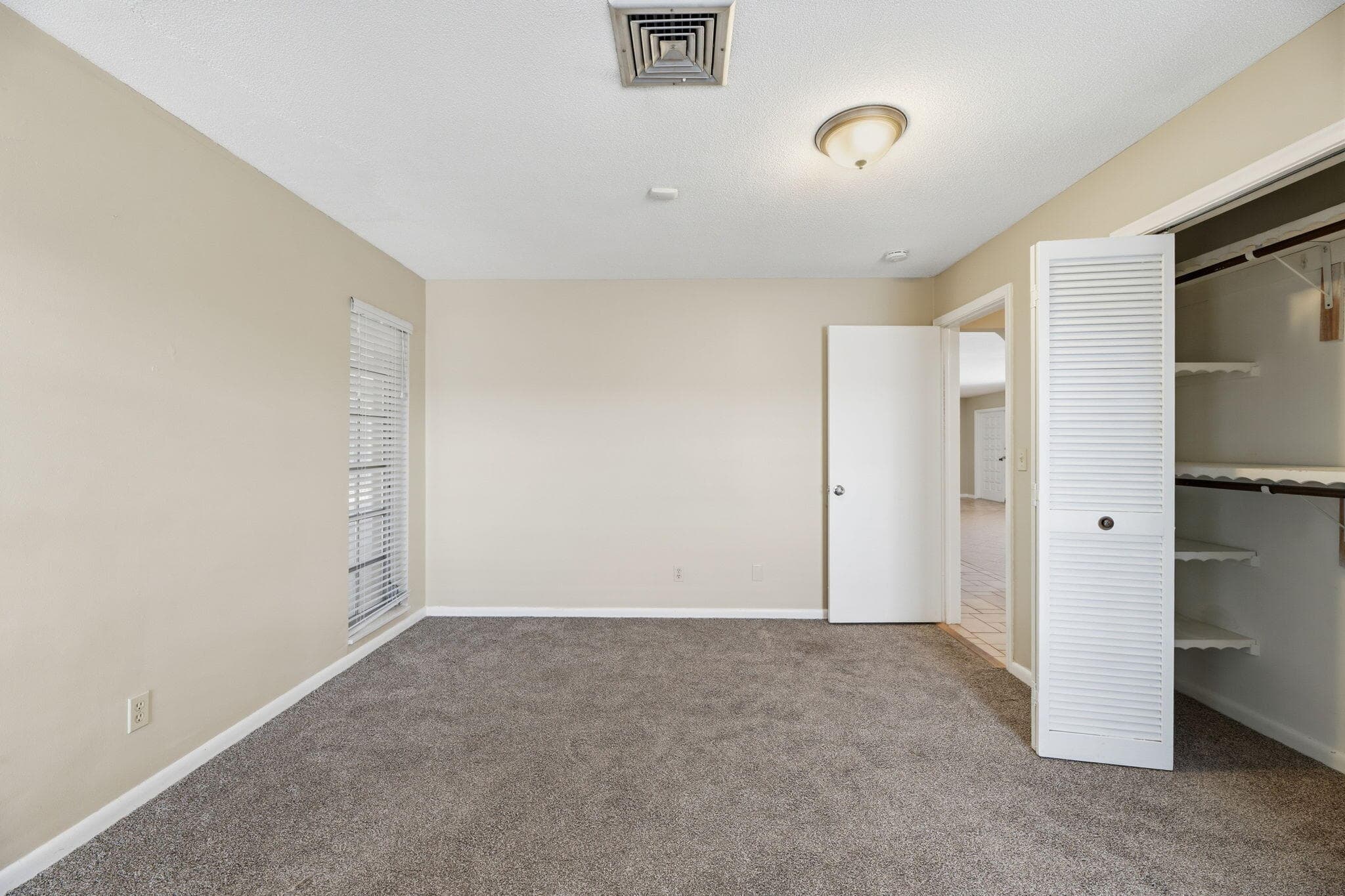 232 Gleneagles Drive, Lake Worth, FL 33462 — photo 26 of 39