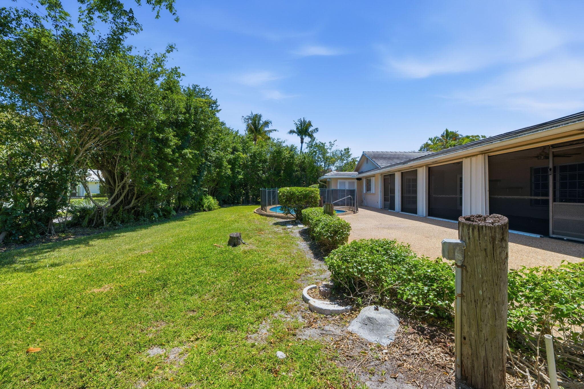 232 Gleneagles Drive, Lake Worth, FL 33462 — photo 36 of 39