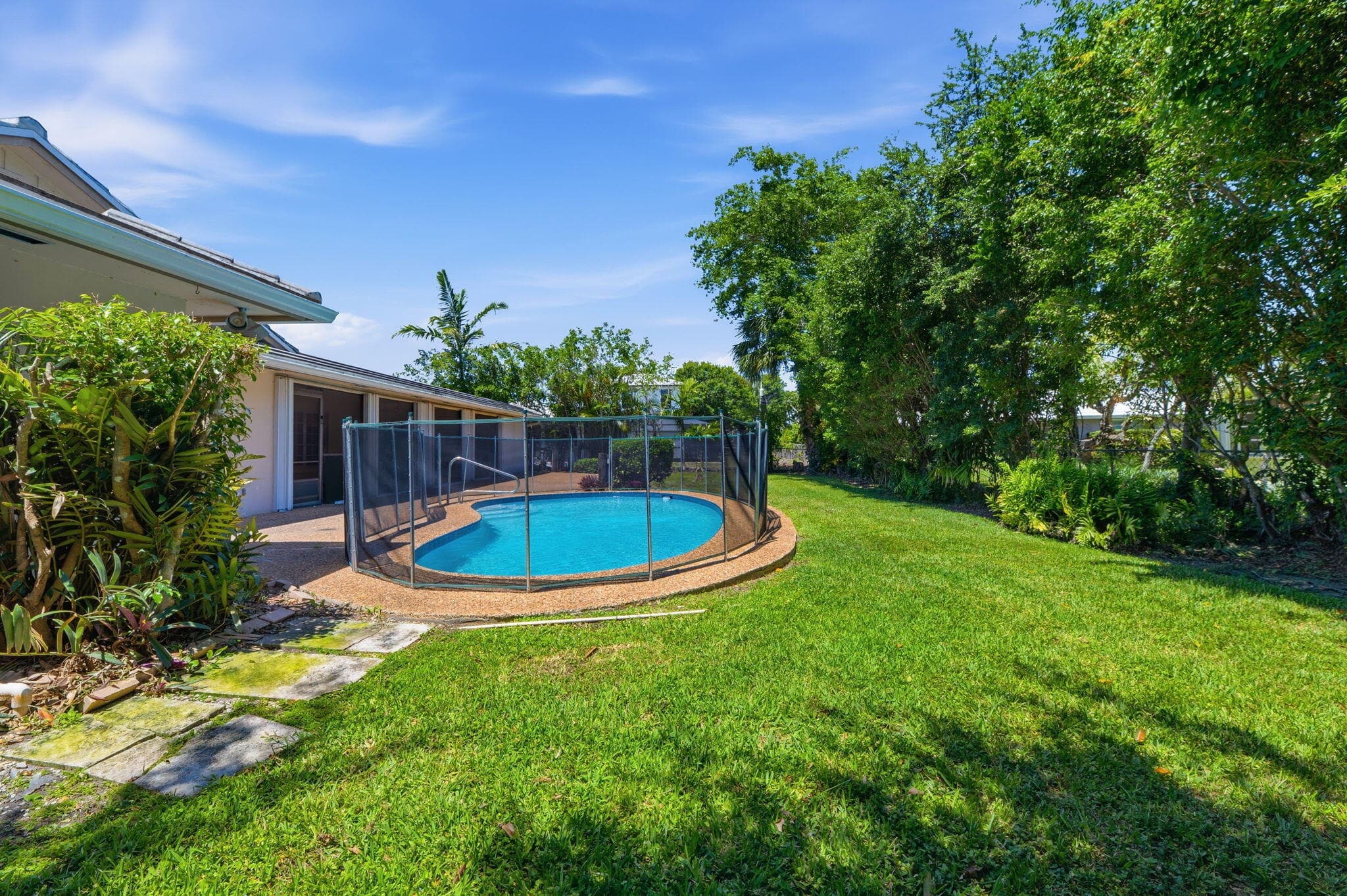 232 Gleneagles Drive, Lake Worth, FL 33462 — photo 38 of 39