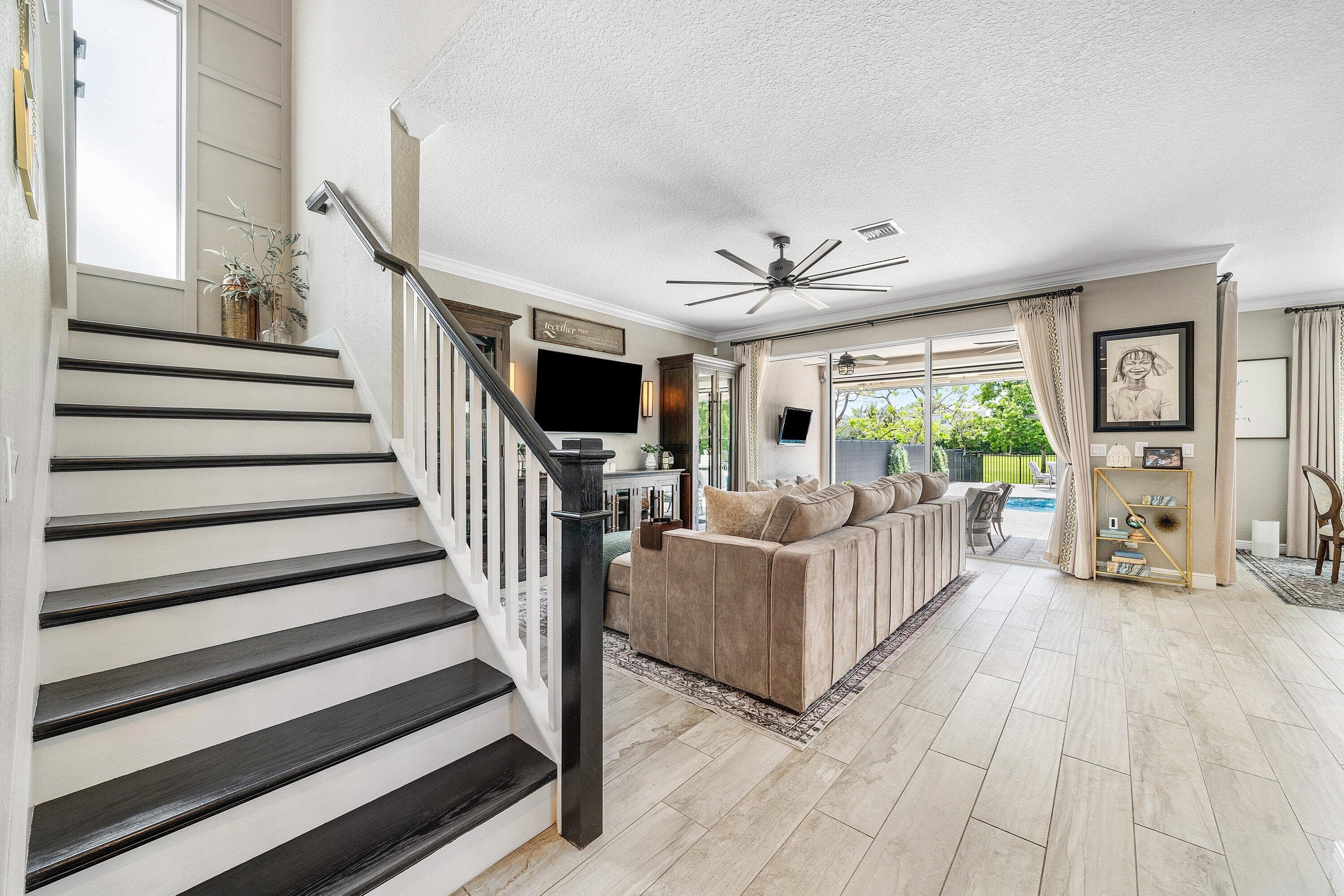 933 Deer Haven Drive, Loxahatchee, FL 33470 — photo 8 of 94