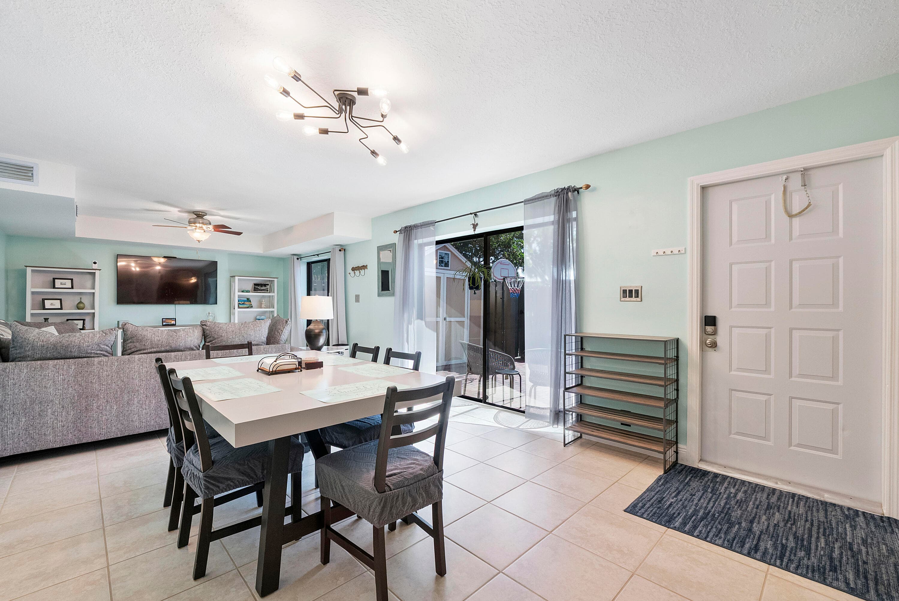 1426 SW 110th Way, Davie, FL 33324 — photo 5 of 40