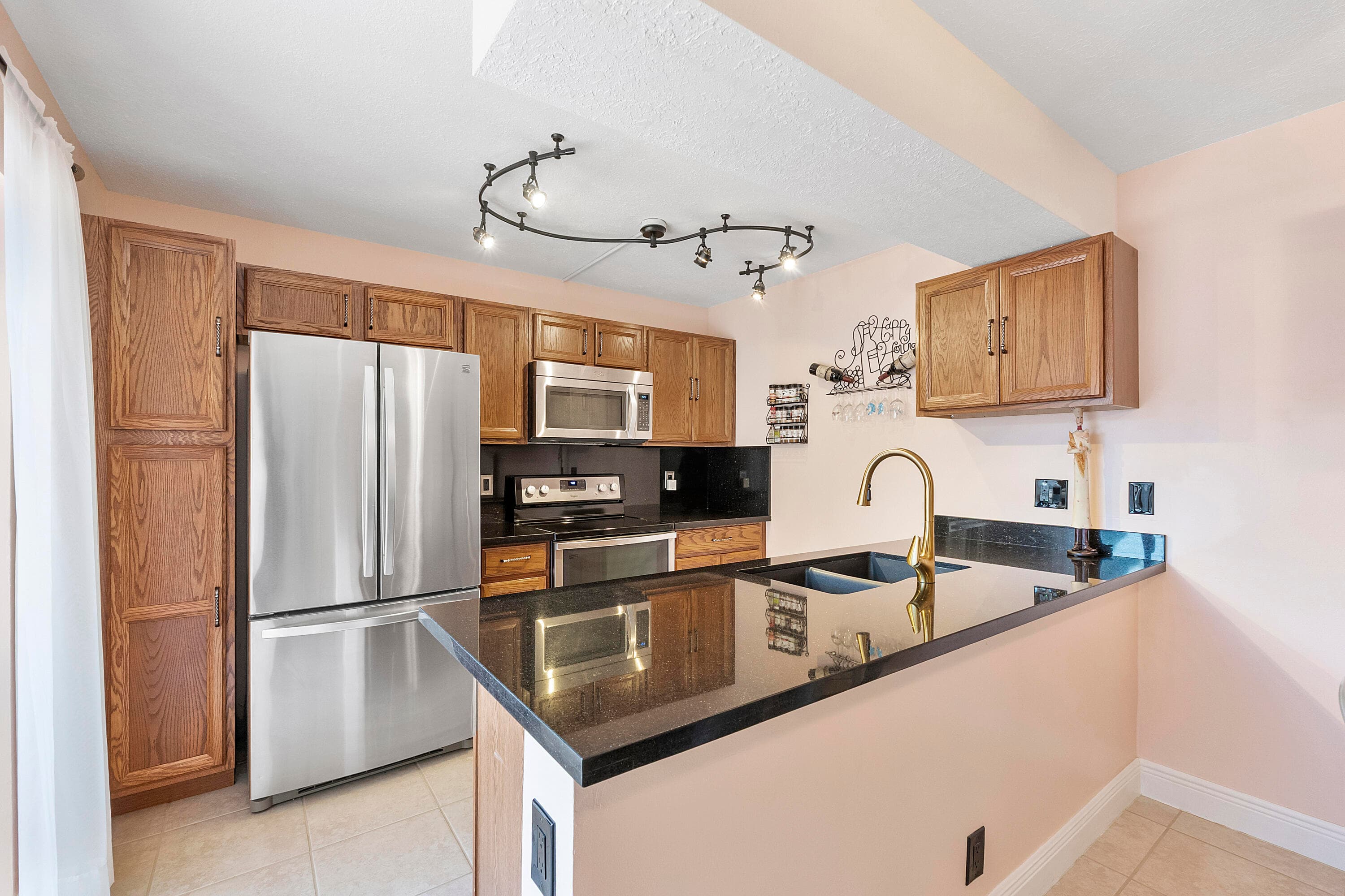 1426 SW 110th Way, Davie, FL 33324 — photo 13 of 40