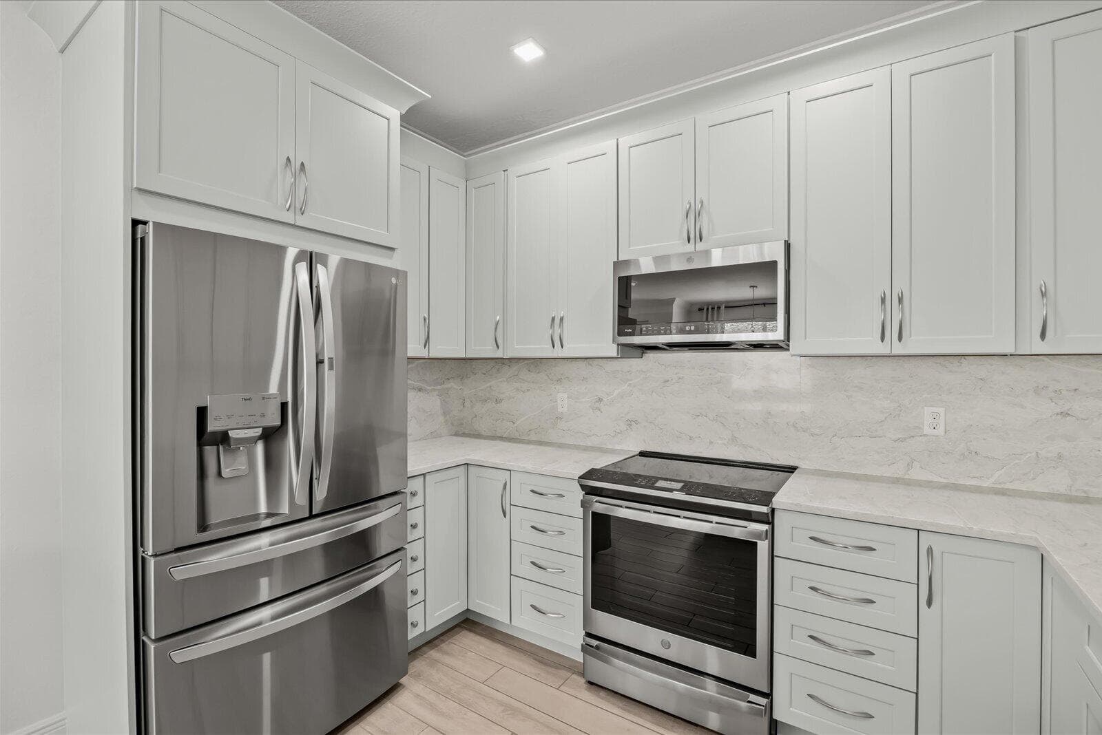 5725 SE Kawana Trail, Hobe Sound, FL 33455 — photo 10 of 49