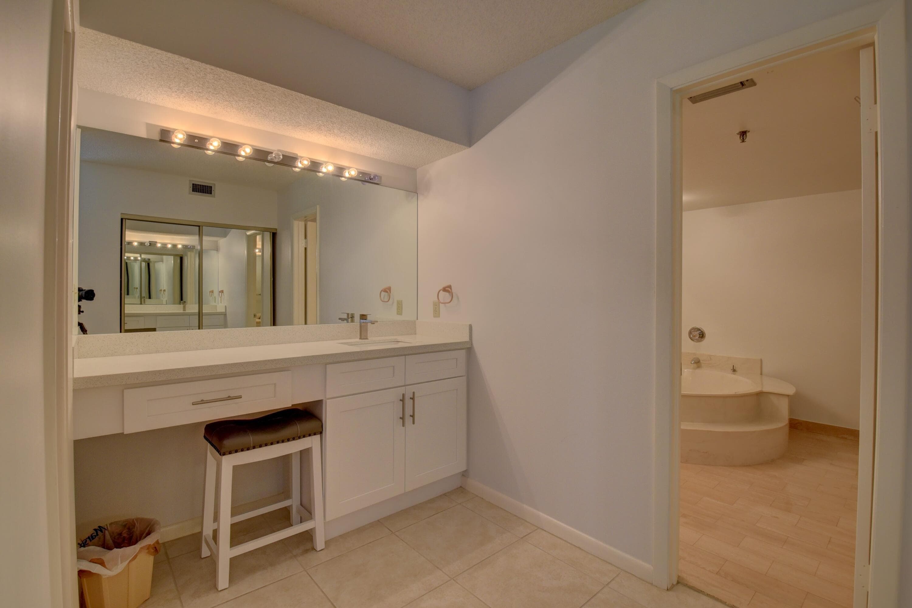 7194 Promenade Drive 202, Boca Raton, FL 33433 — photo 21 of 32