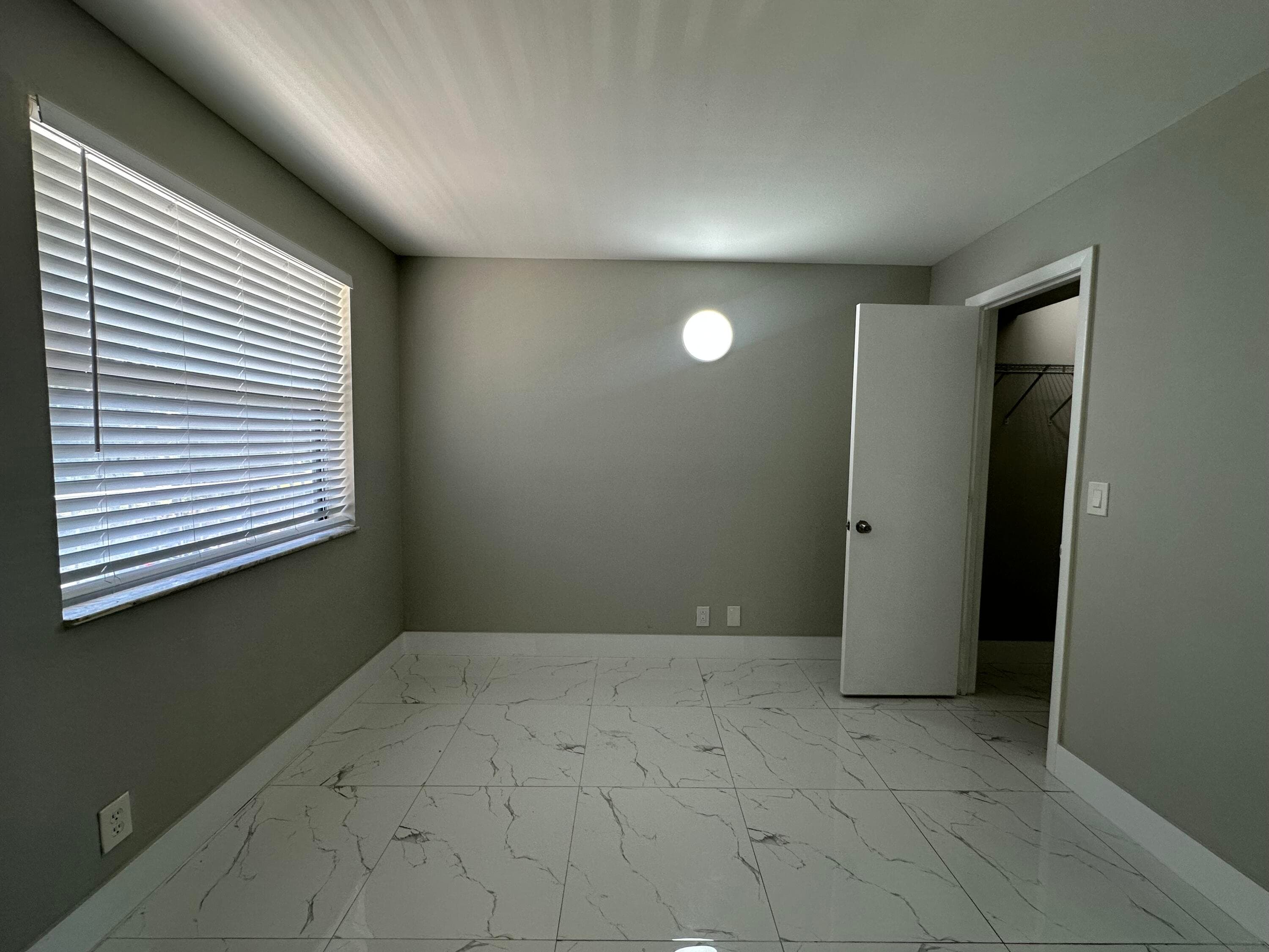4881 Arjaro Drive 4881, West Palm Beach, FL 33407 — photo 7 of 22
