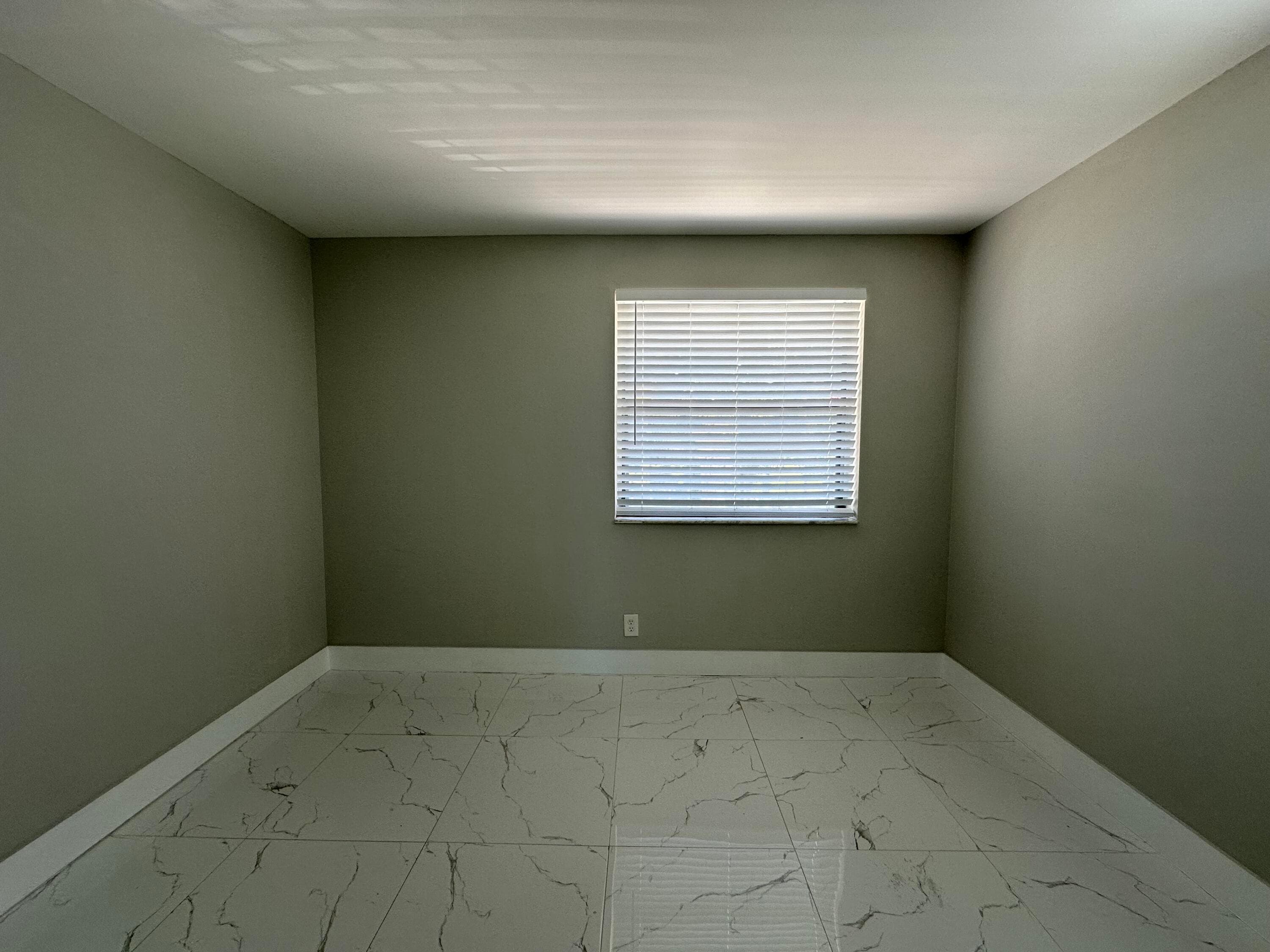 4881 Arjaro Drive 4881, West Palm Beach, FL 33407 — photo 8 of 22