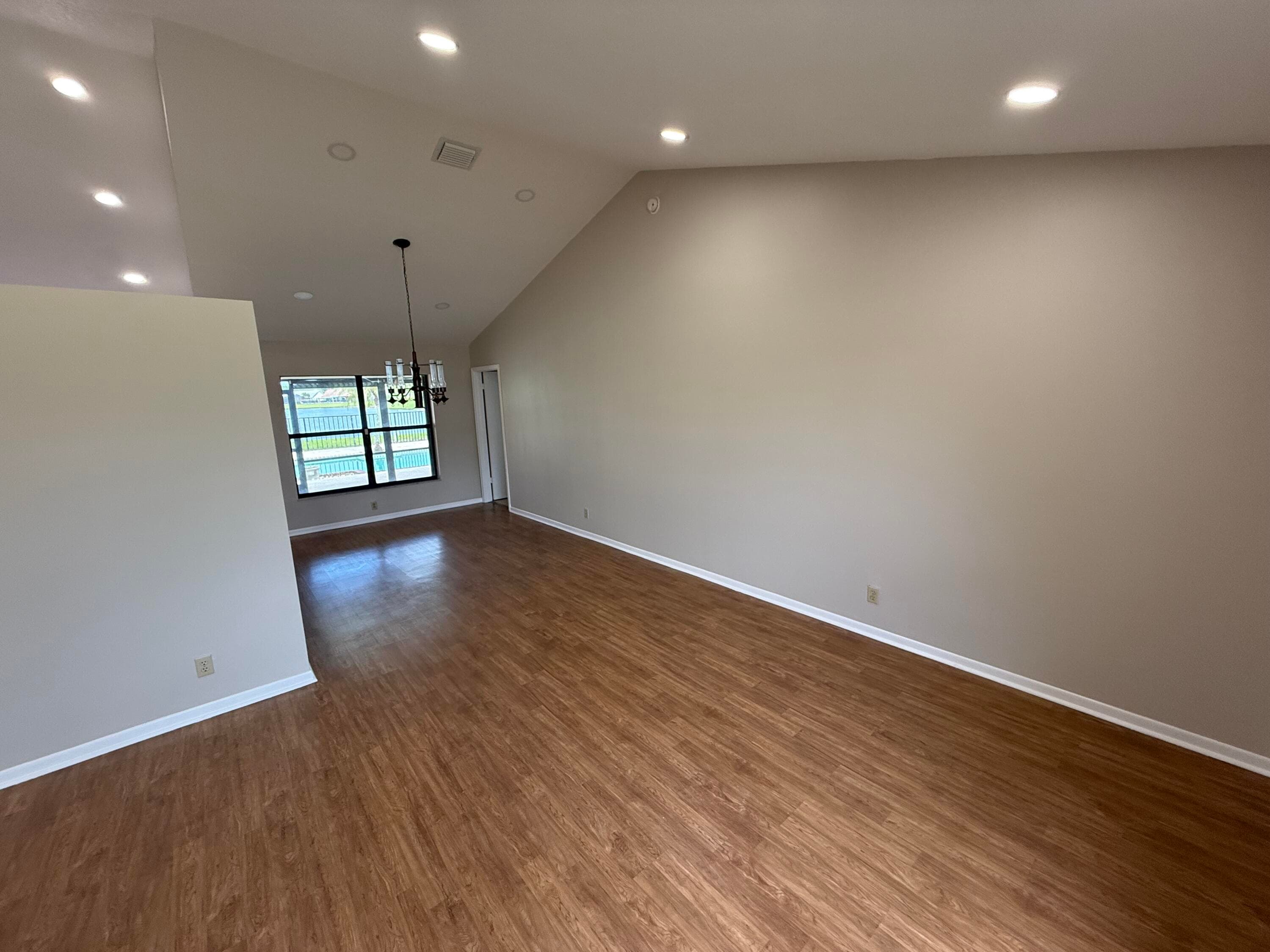 9215 Sun Pointe Drive, Boynton Beach, FL 33437 — photo 8 of 19
