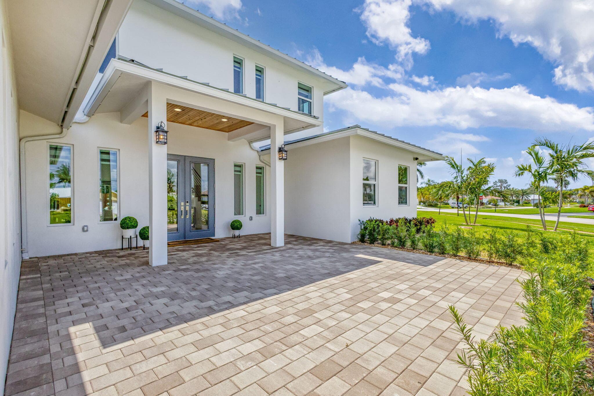 12952 Drayton Road SE, North Palm Beach, FL 33408 — photo 8 of 111