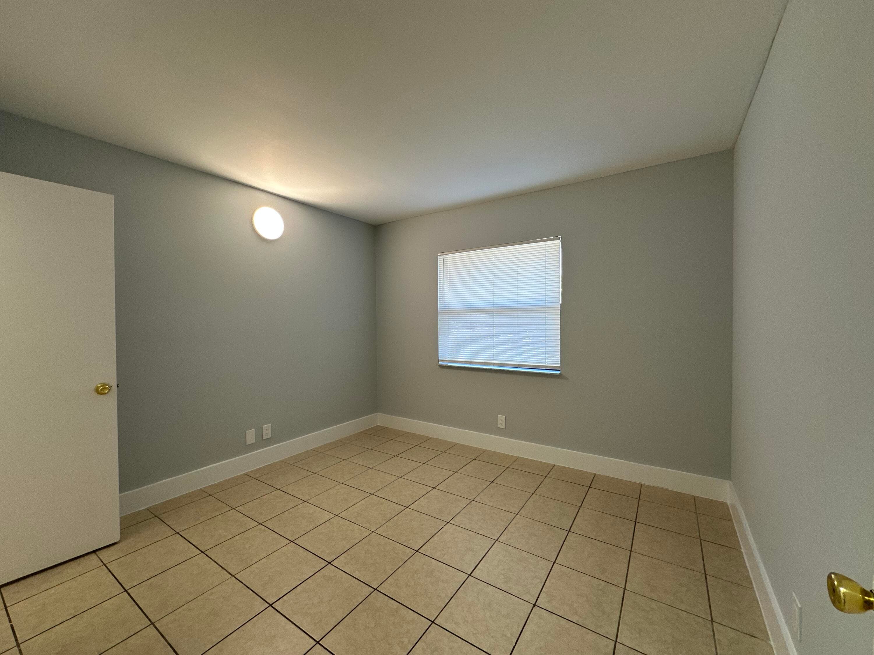 4773 Arjaro Drive, West Palm Beach, FL 33407 — photo 9 of 23