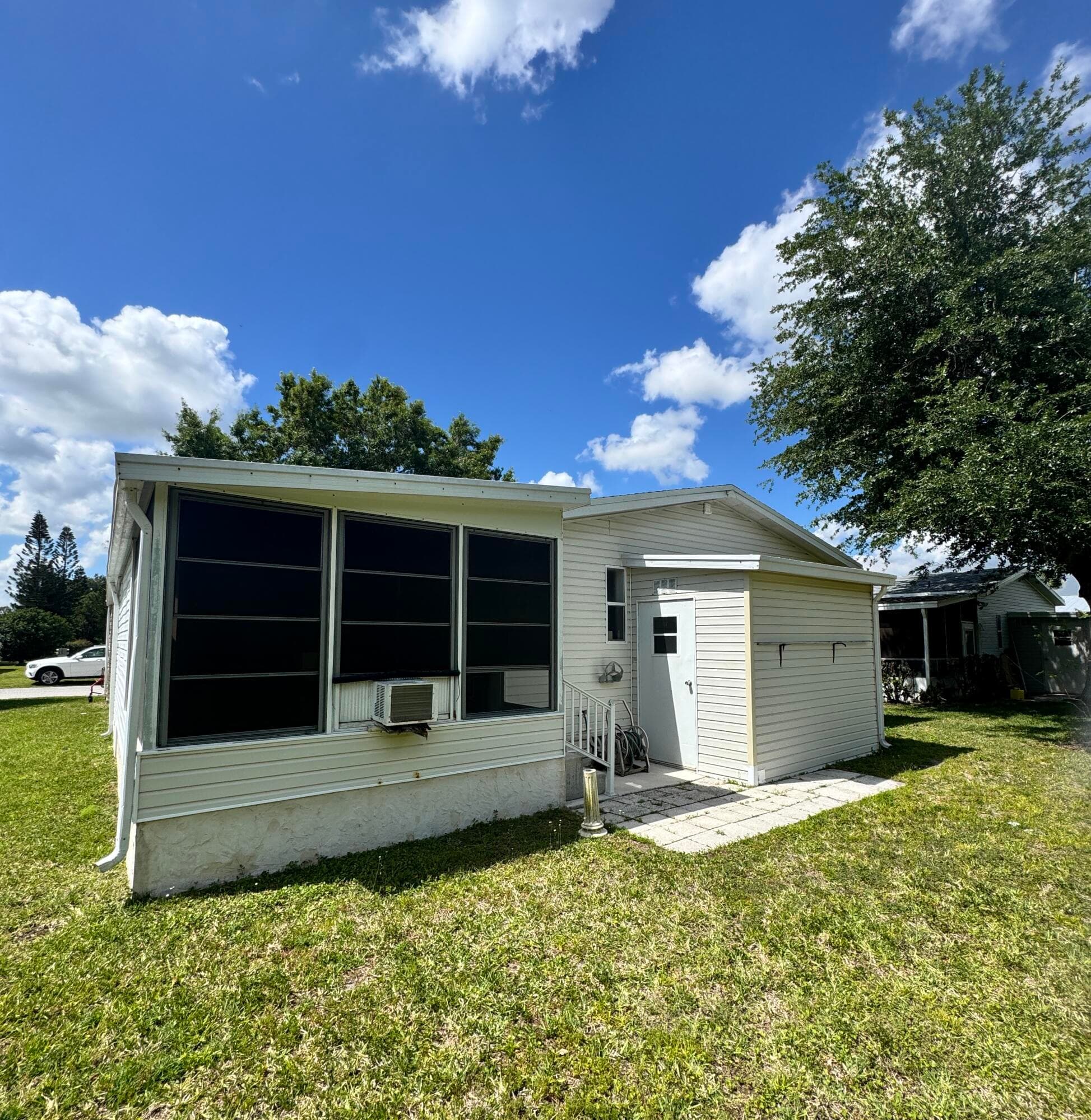 15146 Aguila Avenue, Fort Pierce, FL 34951 — photo 8 of 41