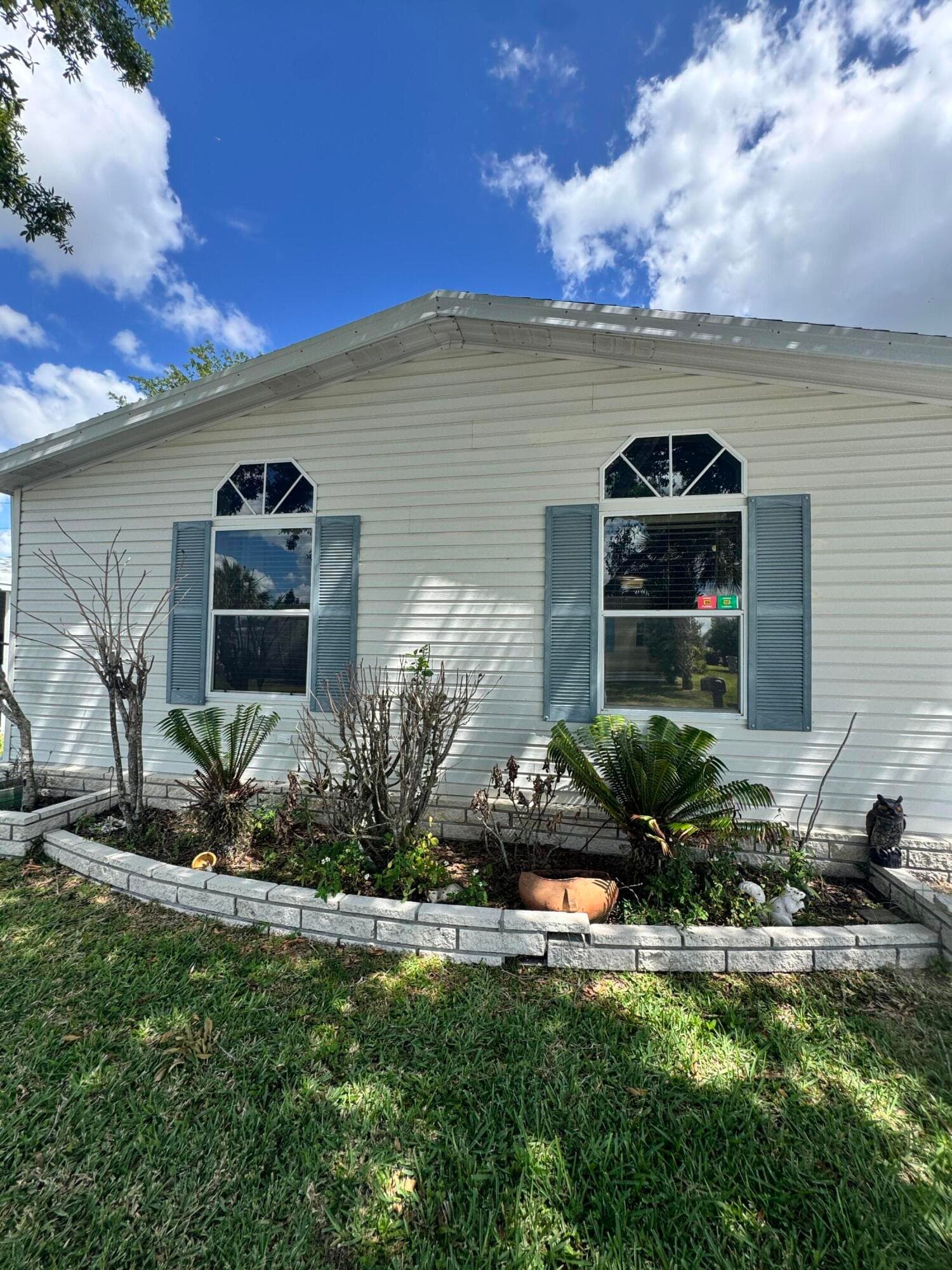 15146 Aguila Avenue, Fort Pierce, FL 34951 — photo 3 of 41