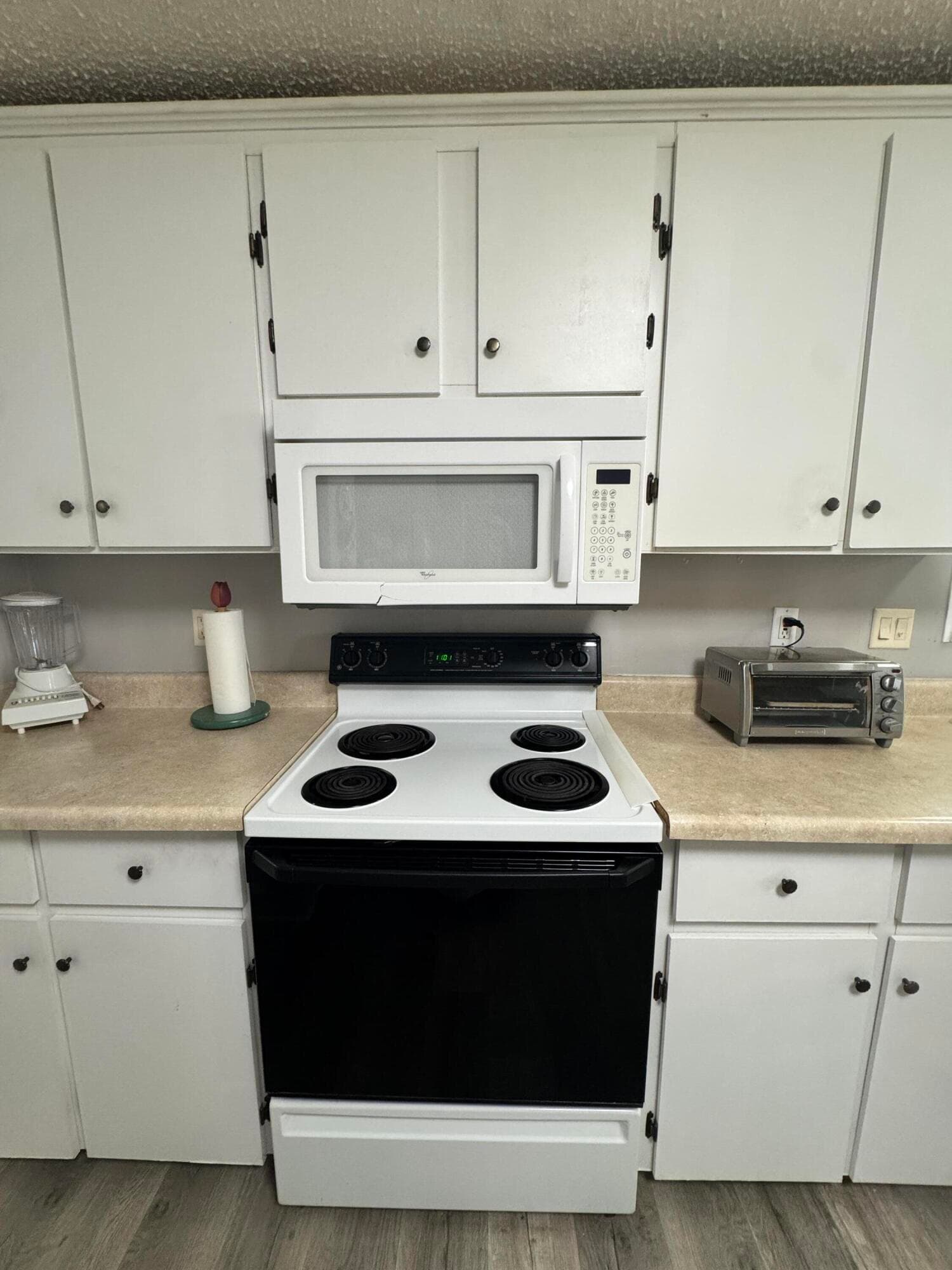 15146 Aguila Avenue, Fort Pierce, FL 34951 — photo 11 of 41