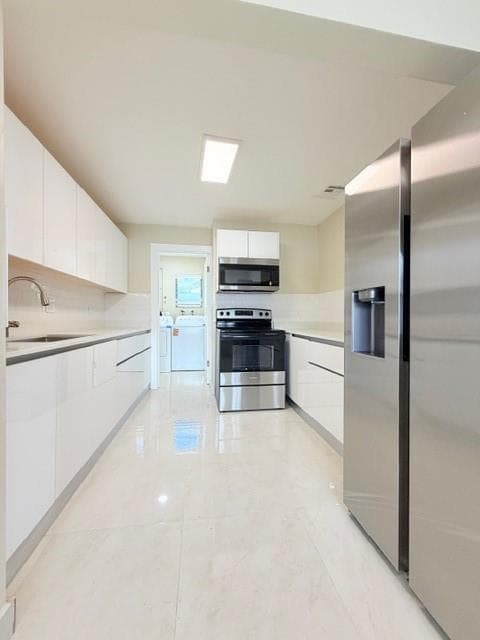 53 NE 16th Place, Fort Lauderdale, FL 33305 — photo 4 of 33