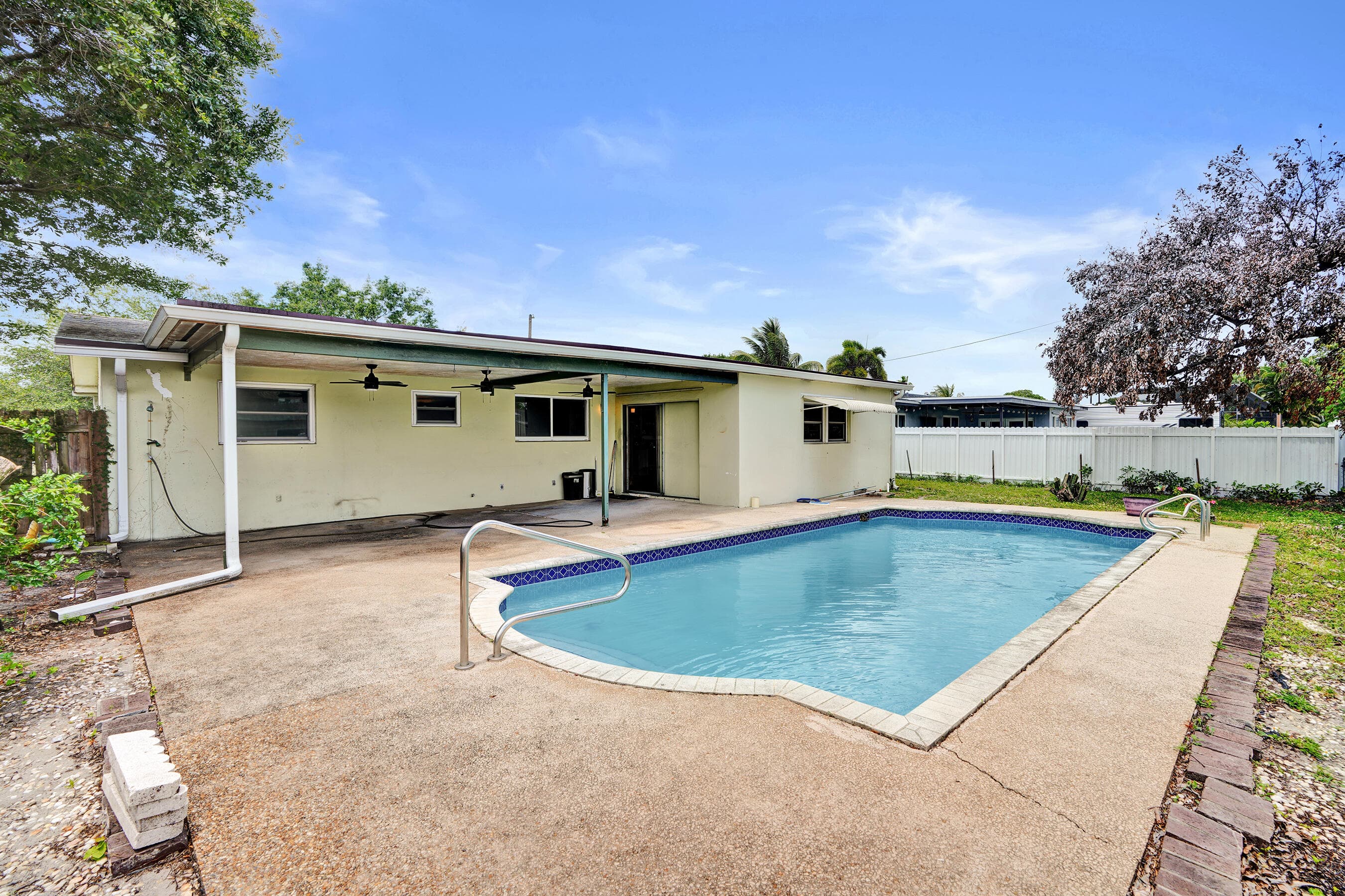 731 SW 71st Terrace, Pembroke Pines, FL 33023 — photo 45 of 66