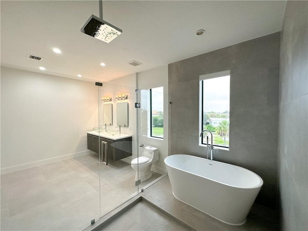 113 SE 1st Circle, Pompano Beach, FL 33060 — photo 11 of 35