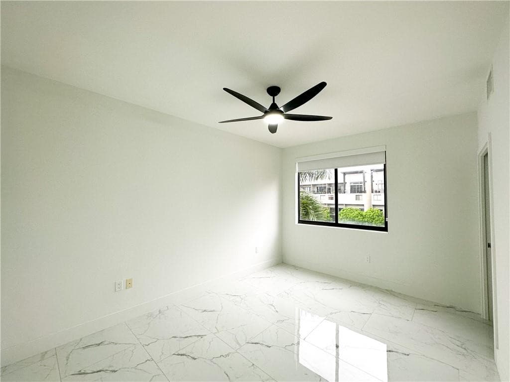 113 SE 1st Circle, Pompano Beach, FL 33060 — photo 18 of 35