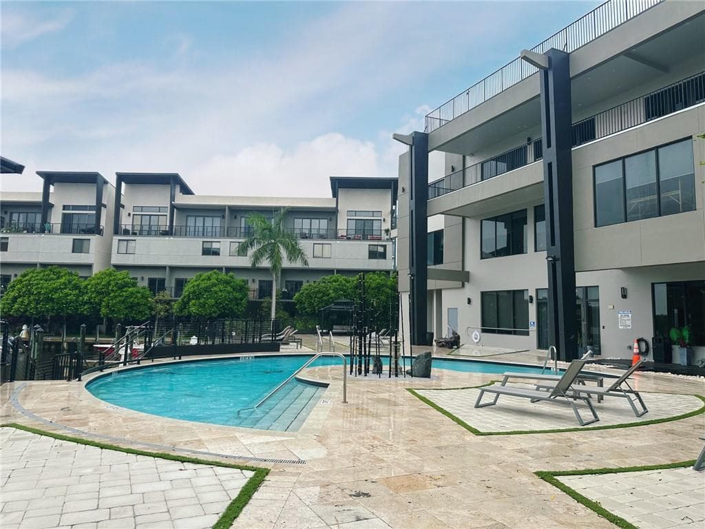 113 SE 1st Circle, Pompano Beach, FL 33060 — photo 27 of 35