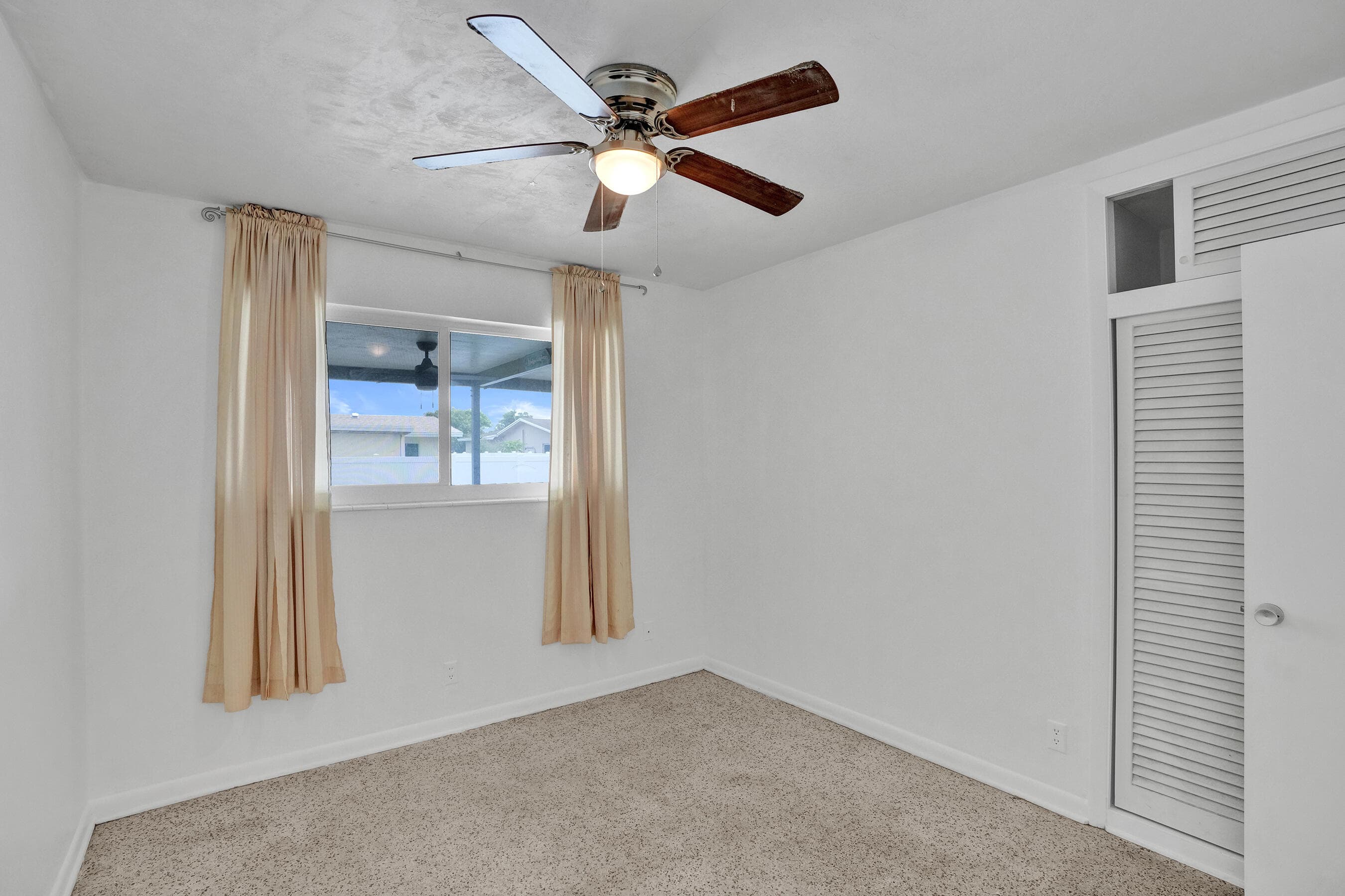 731 SW 71st Terrace, Pembroke Pines, FL 33023 — photo 14 of 66