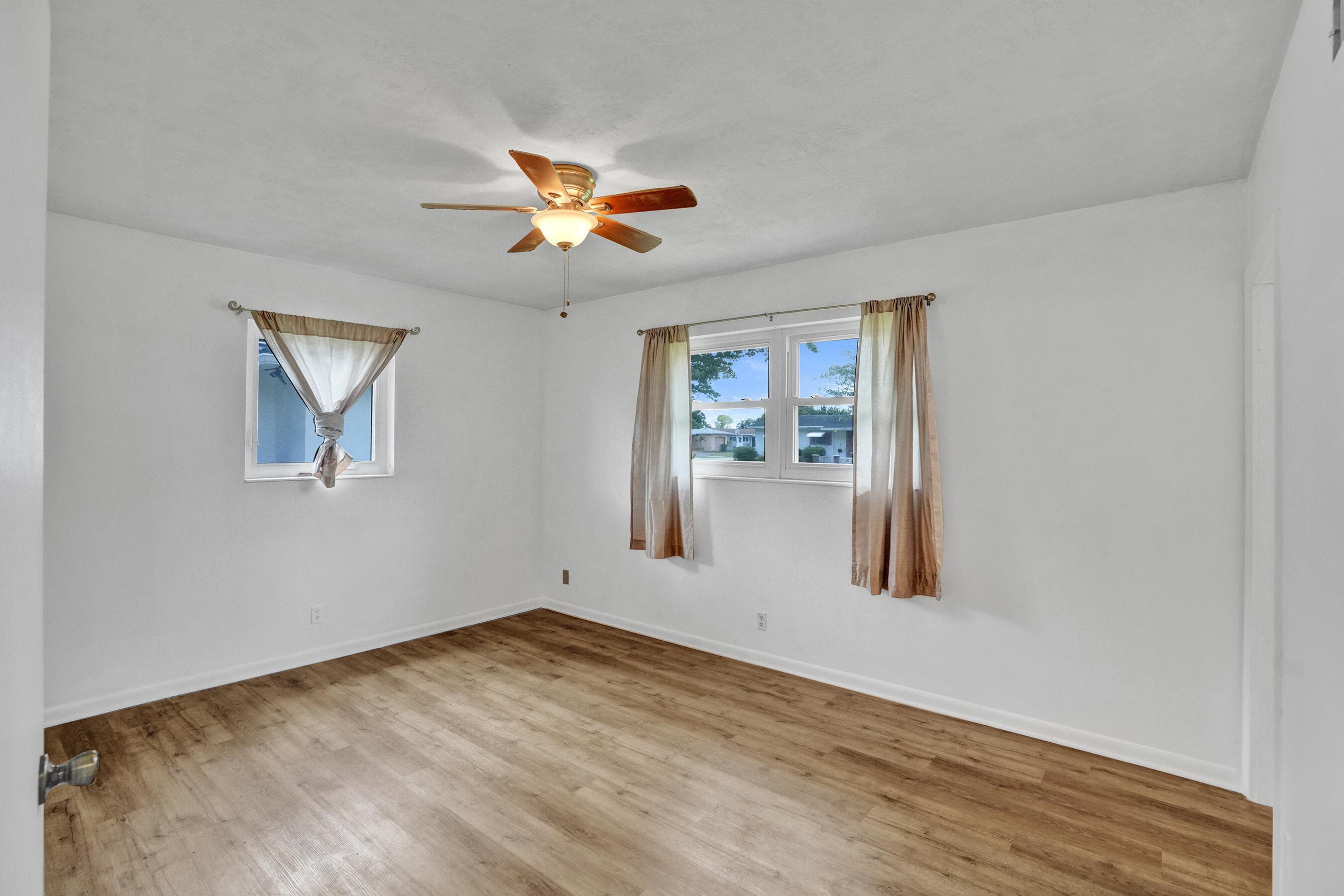 731 SW 71st Terrace, Pembroke Pines, FL 33023 — photo 15 of 66